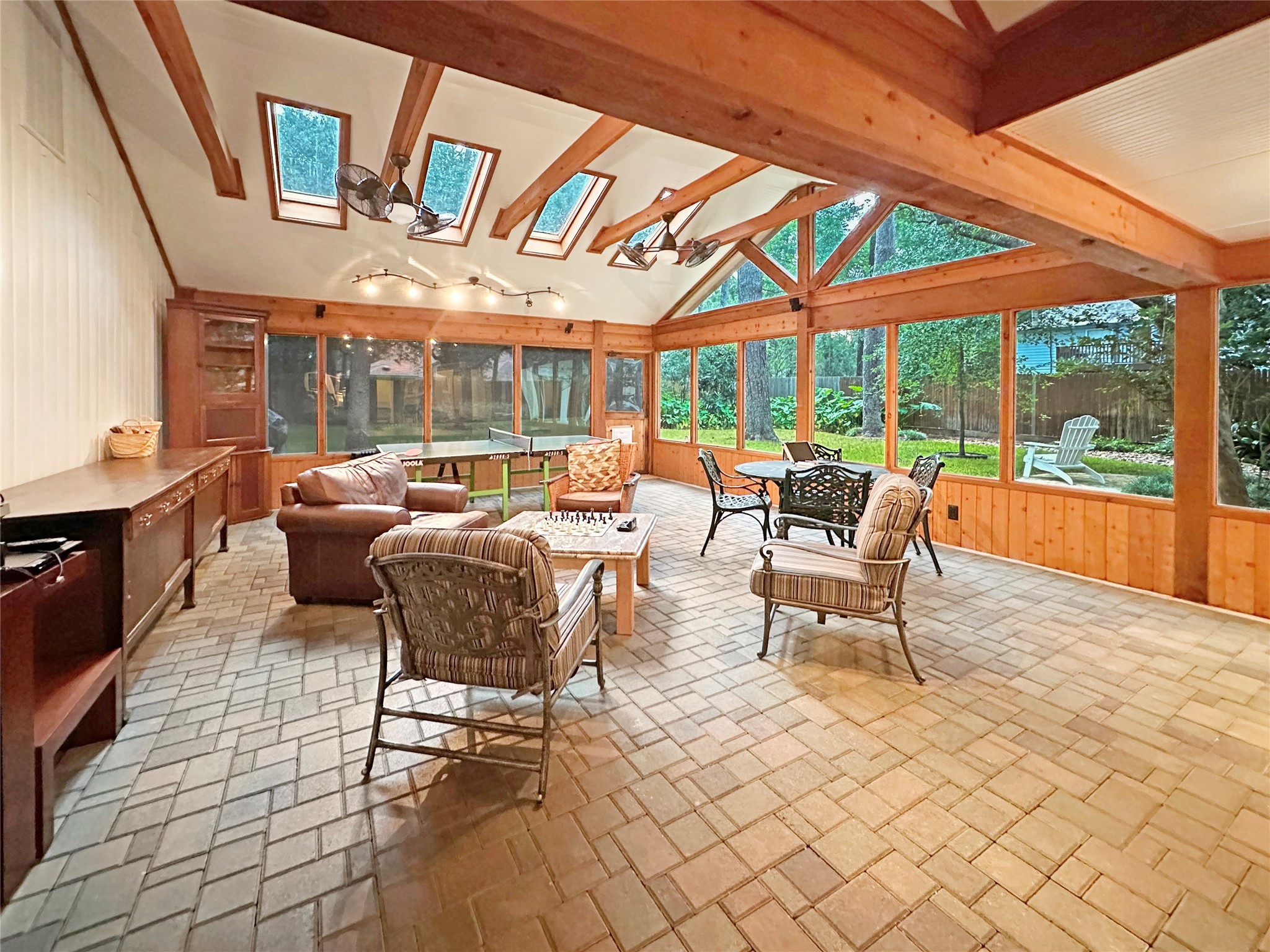 6610 Stoney River Drive Property Photo 11