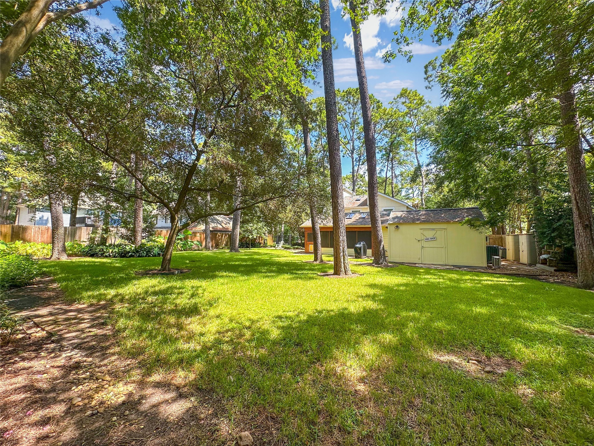 6610 Stoney River Drive Property Photo 29