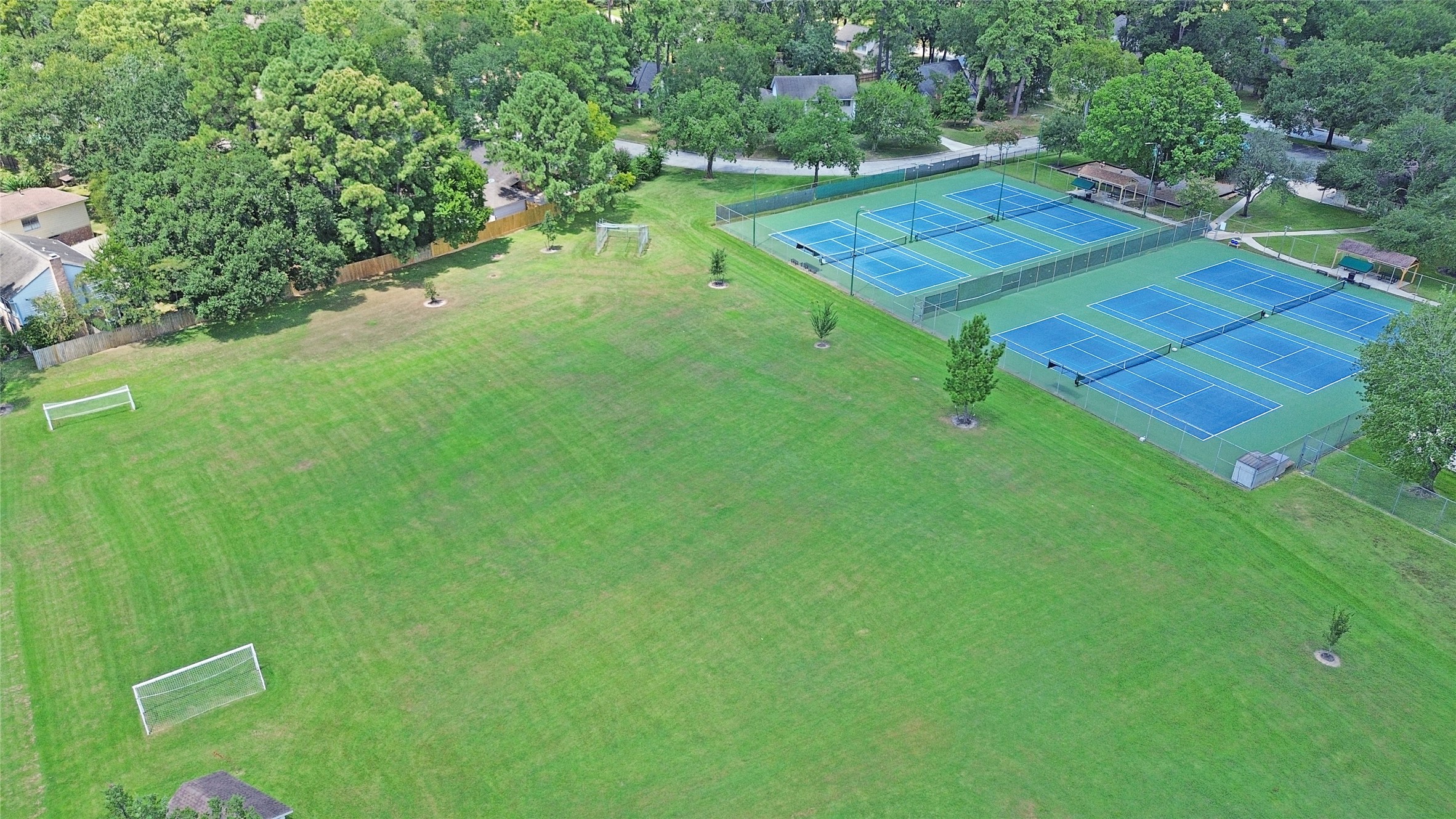 6610 Stoney River Drive Property Photo 34