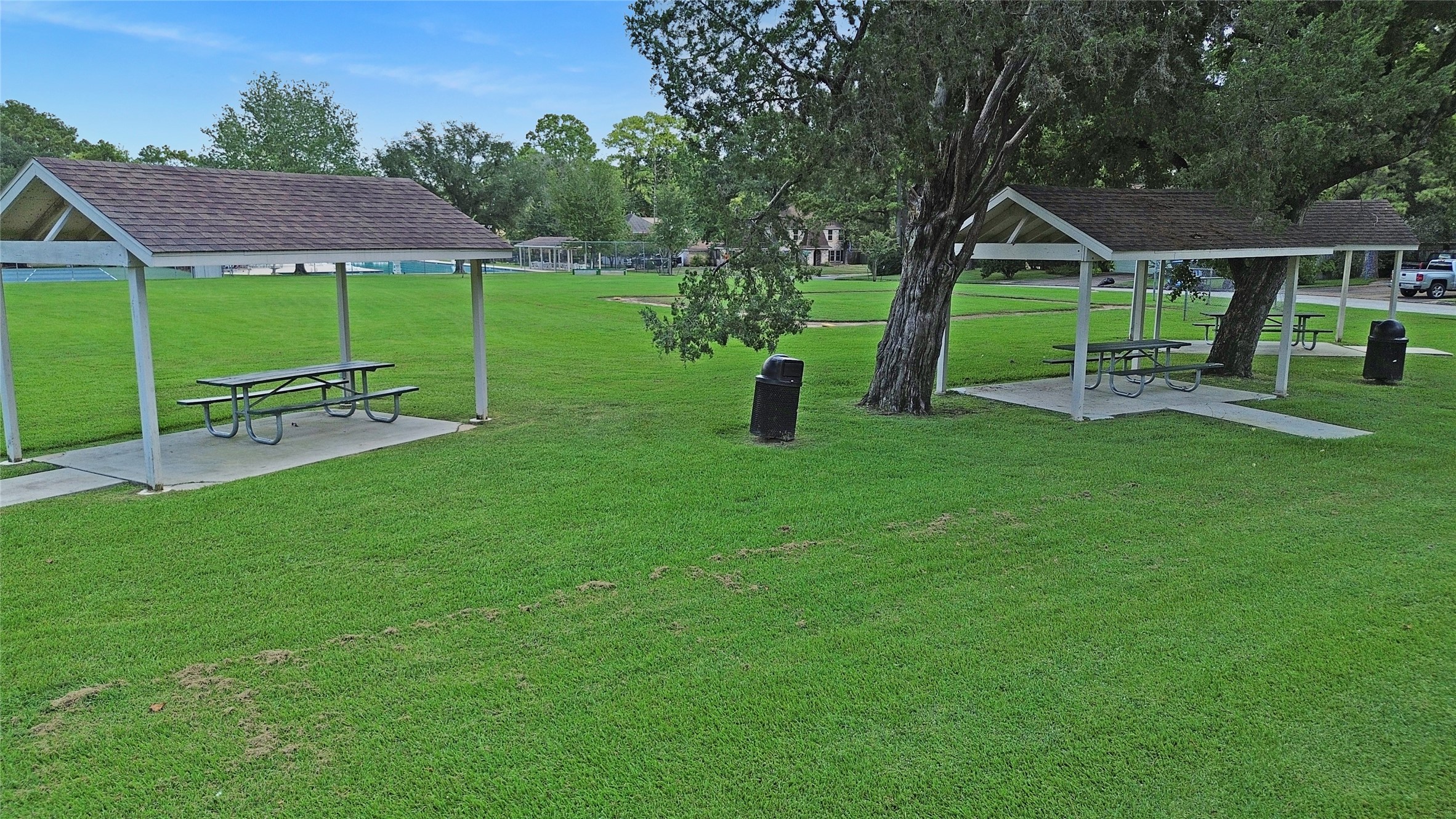 6610 Stoney River Drive Property Photo 41