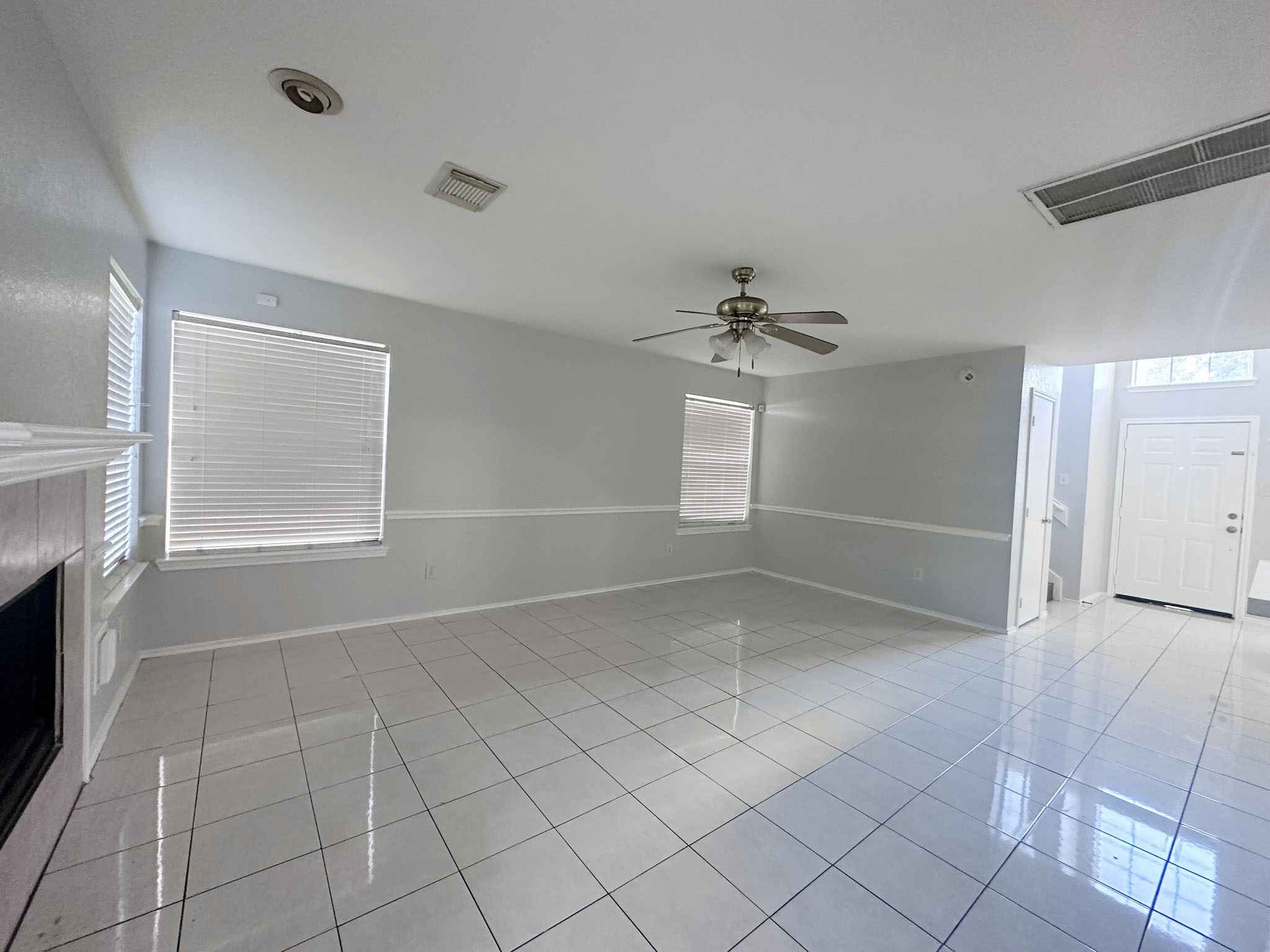 15522 Baxter Avenue Property Photo 2