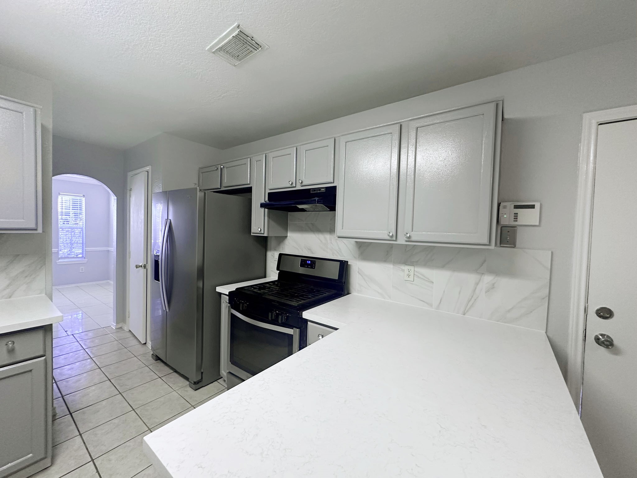 15522 Baxter Avenue Property Photo 4