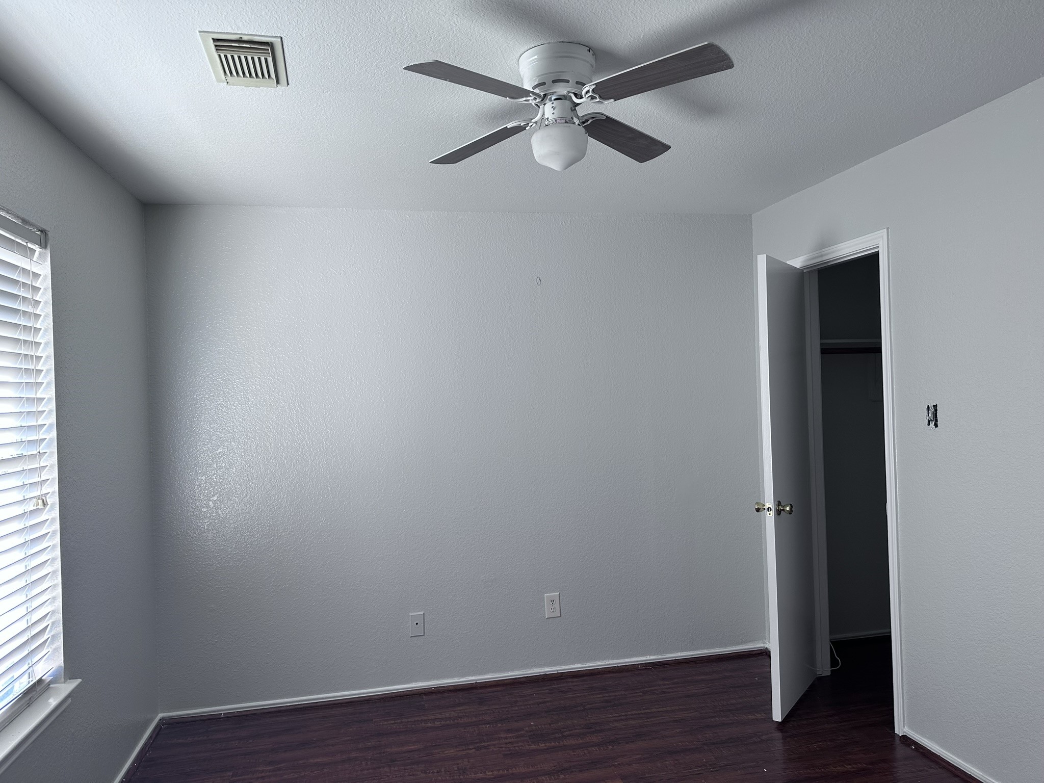 15522 Baxter Avenue Property Photo 20