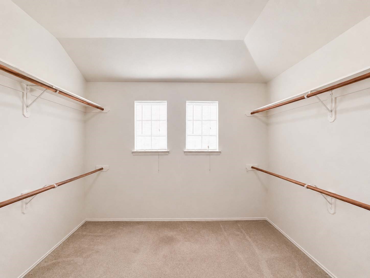 2422 Comal Drive Property Photo 16