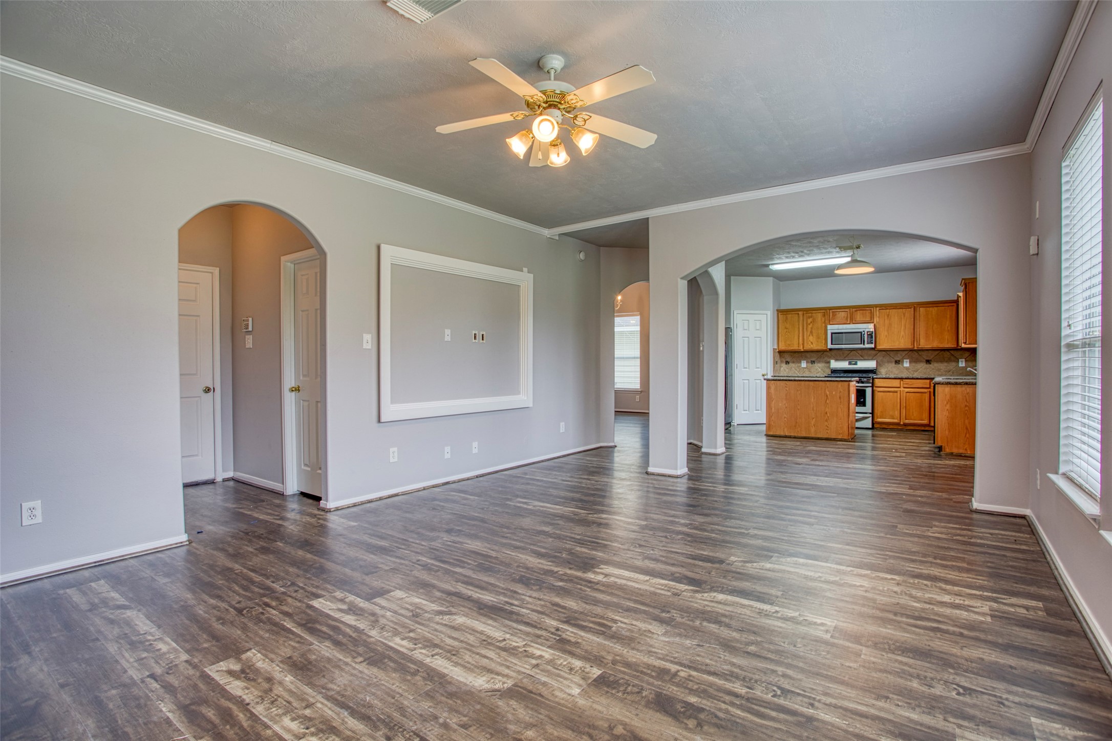 25127 Florina Ranch Drive Property Photo 8