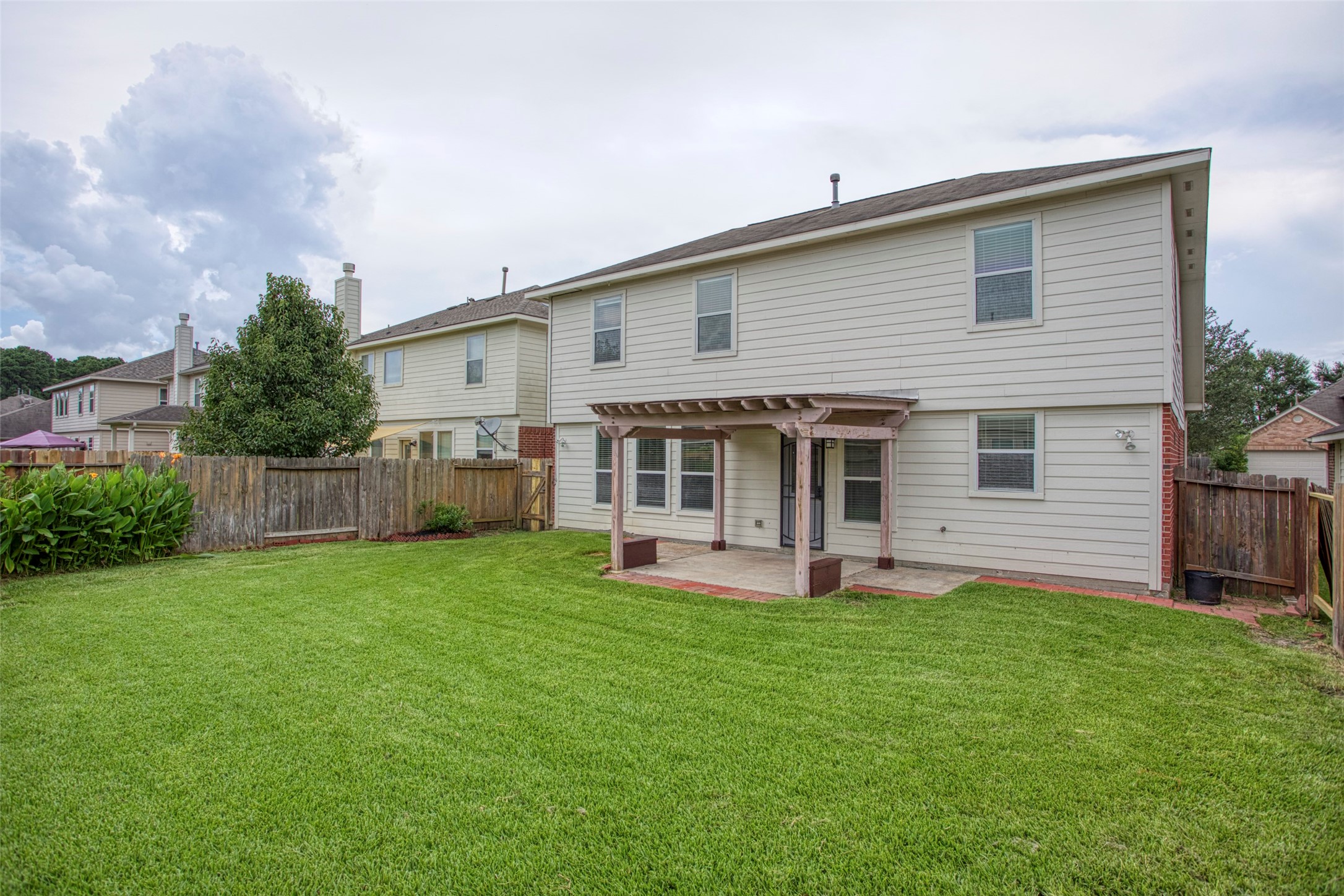 25127 Florina Ranch Drive Property Photo 32