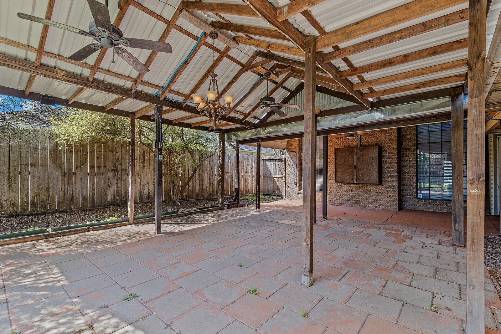 10703 Crestfield Court Property Photo 22