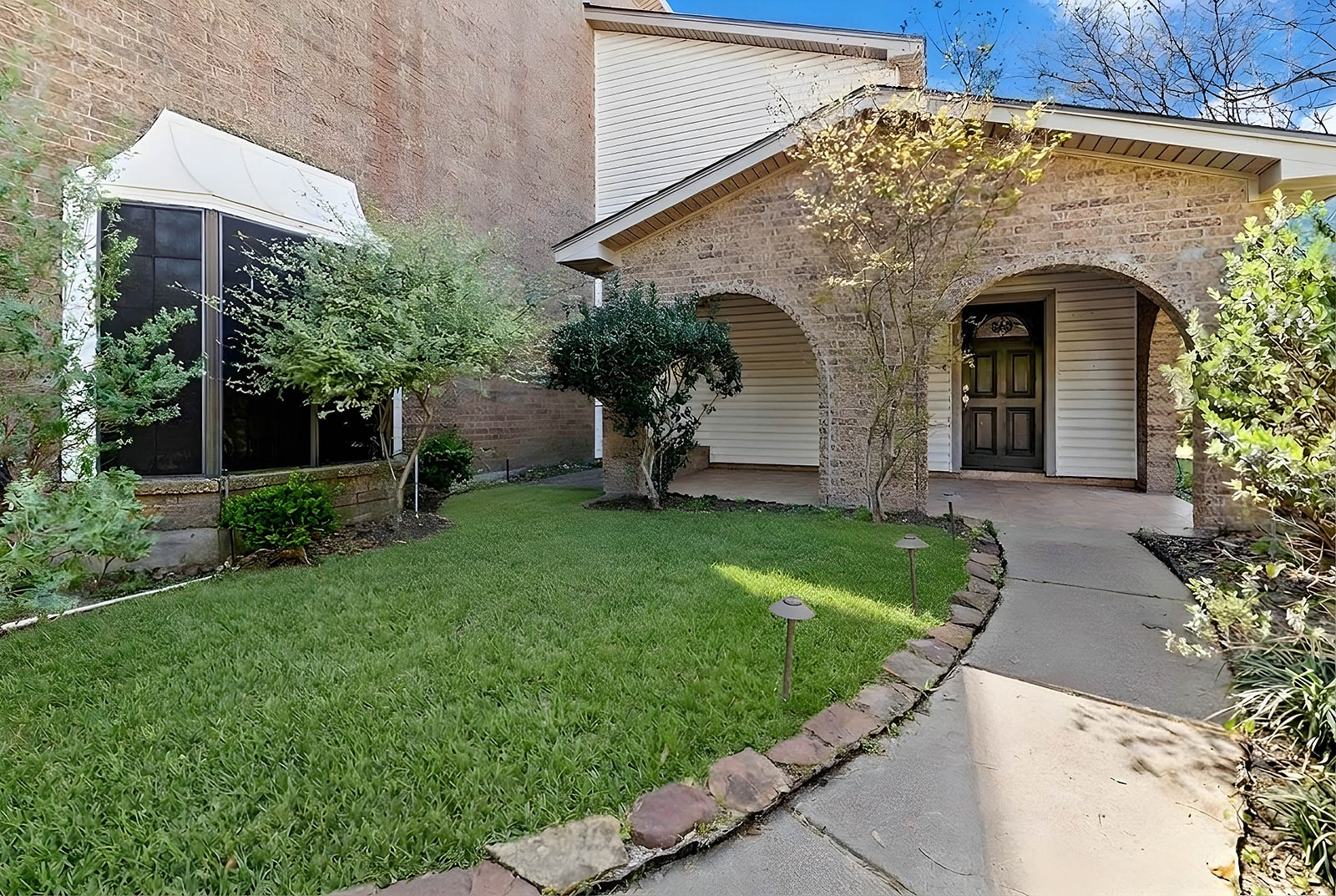 10703 Crestfield Court Property Photo 25