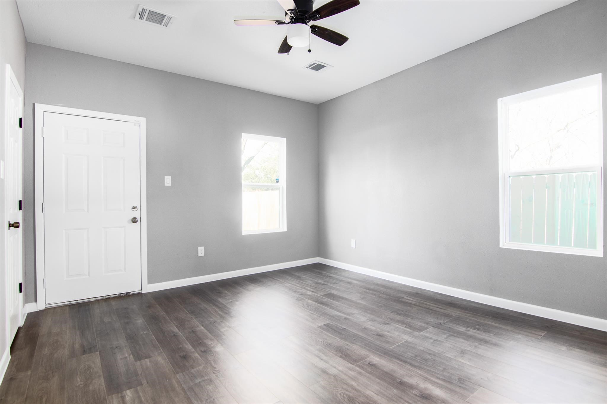 1709 Stevens Street Property Photo 8