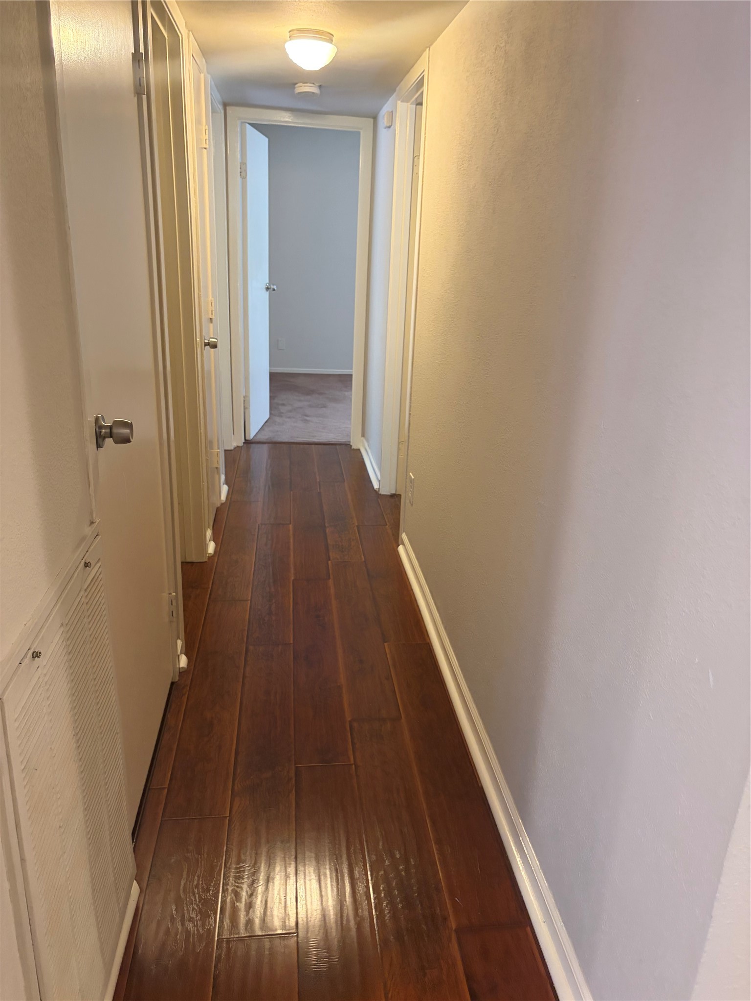 9 Wolfhound Lane Property Photo 3