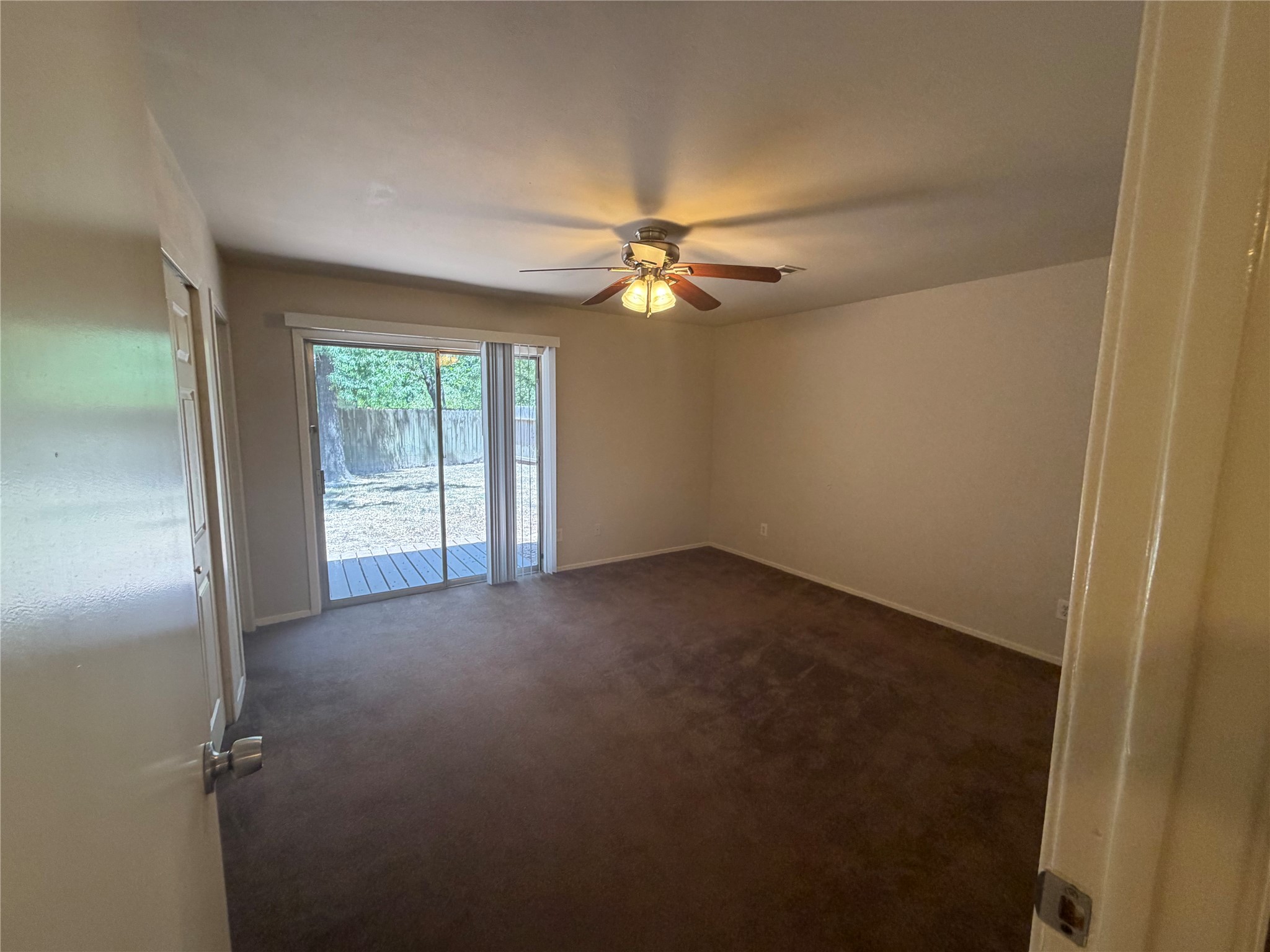 9 Wolfhound Lane Property Photo 21
