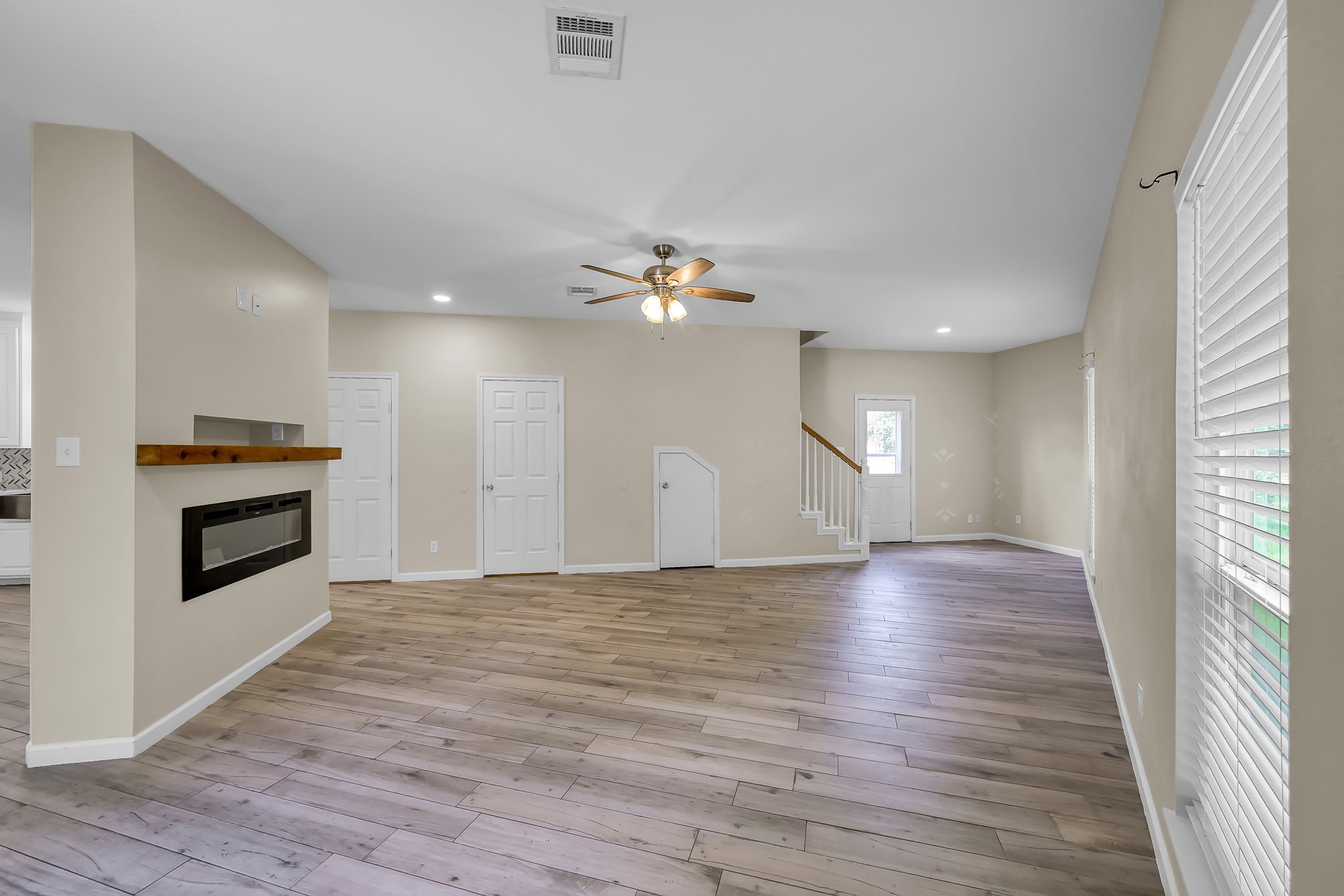 16818 W Alderson Property Photo 1