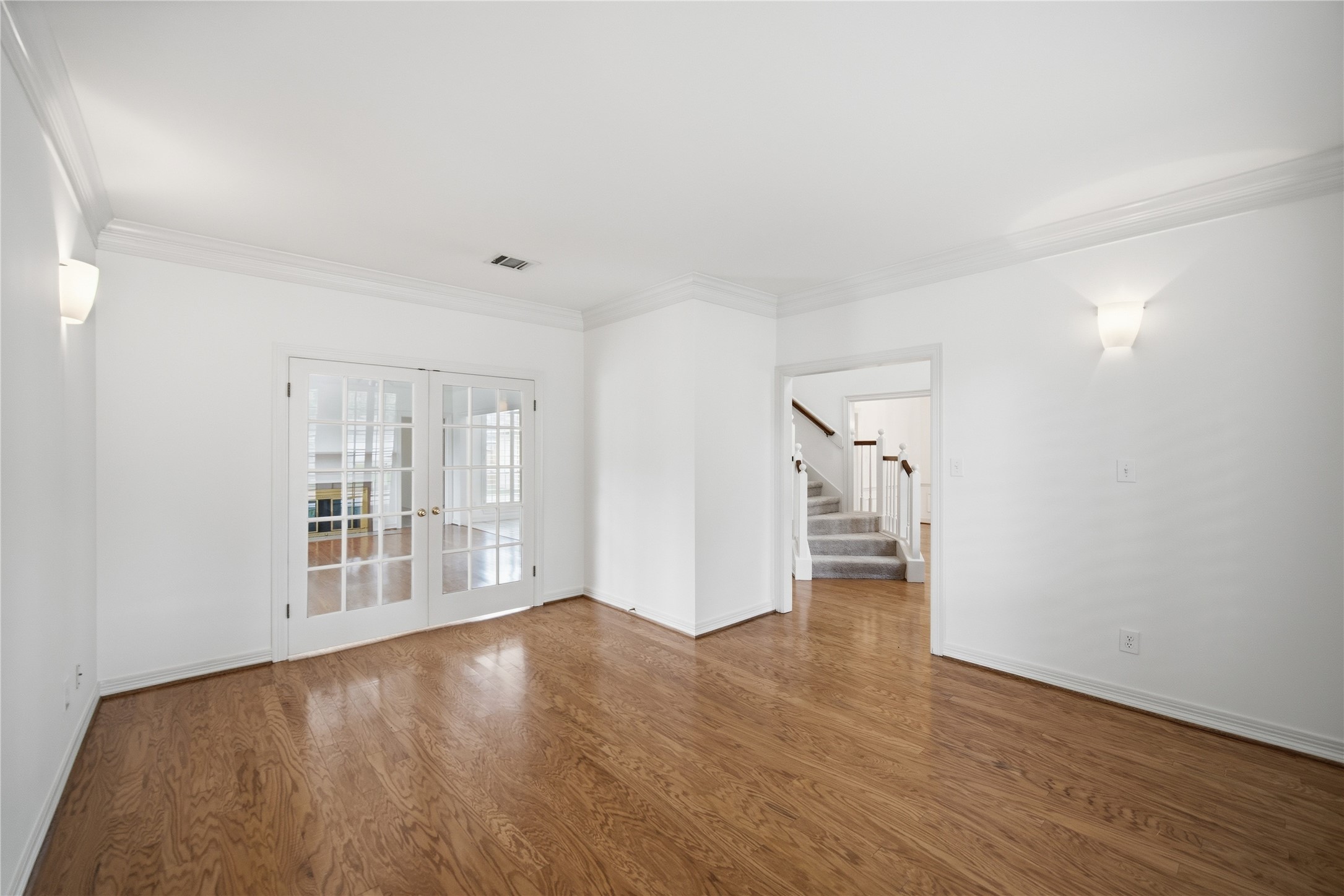 23203 Gate Creek Court Property Photo 7