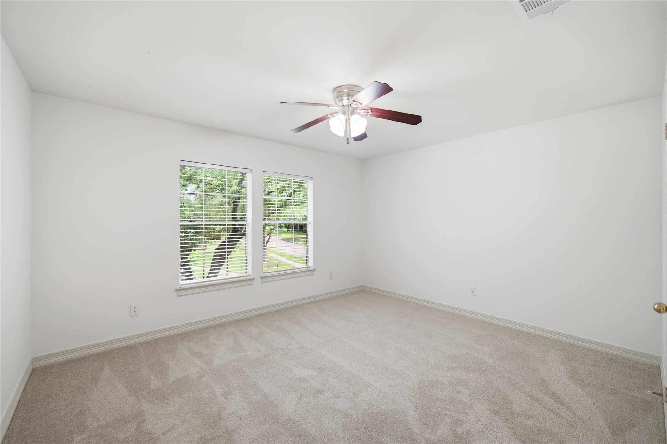 23203 Gate Creek Court Property Photo 27