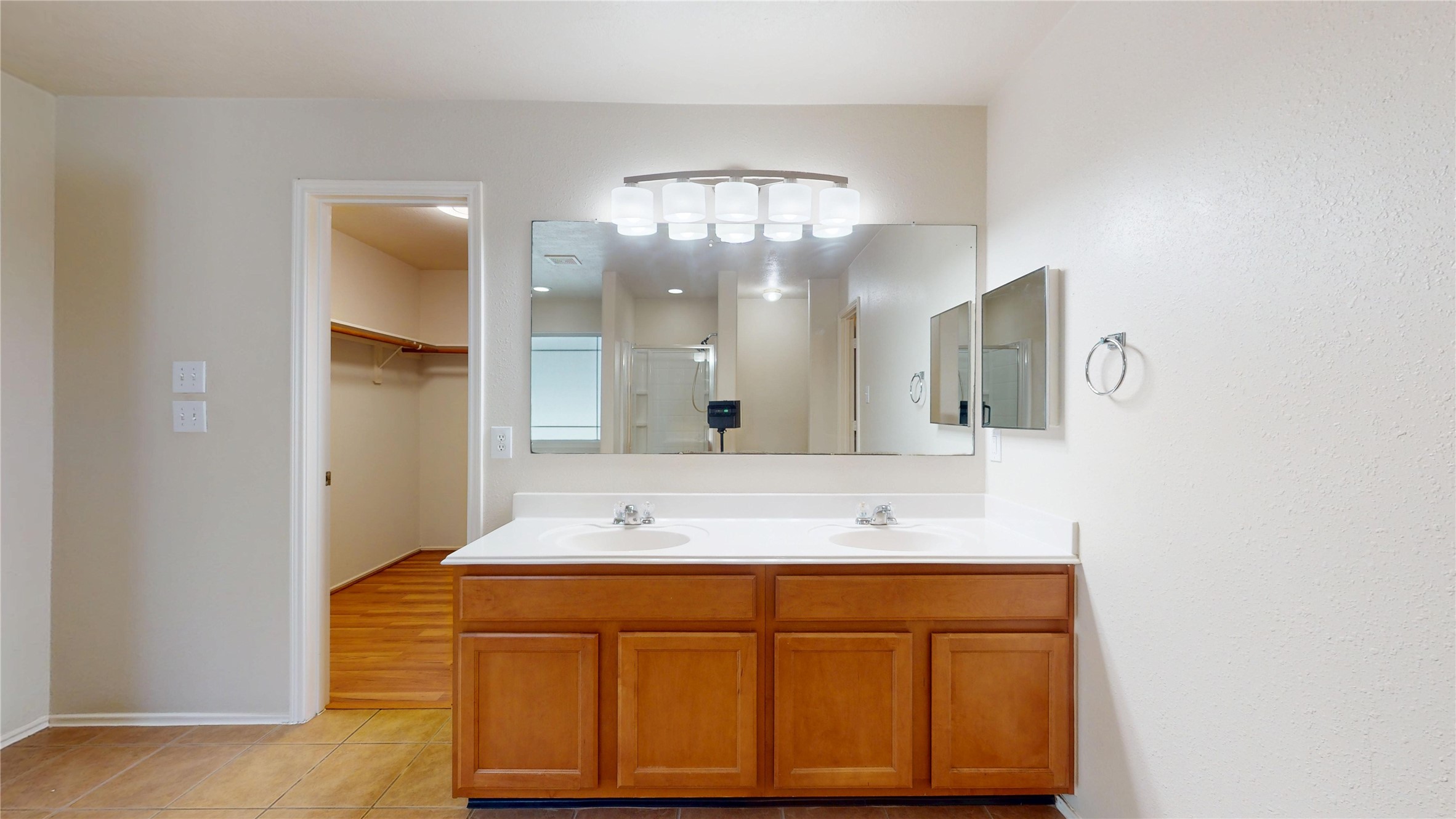 18226 Thicket Grove Road Property Photo 27