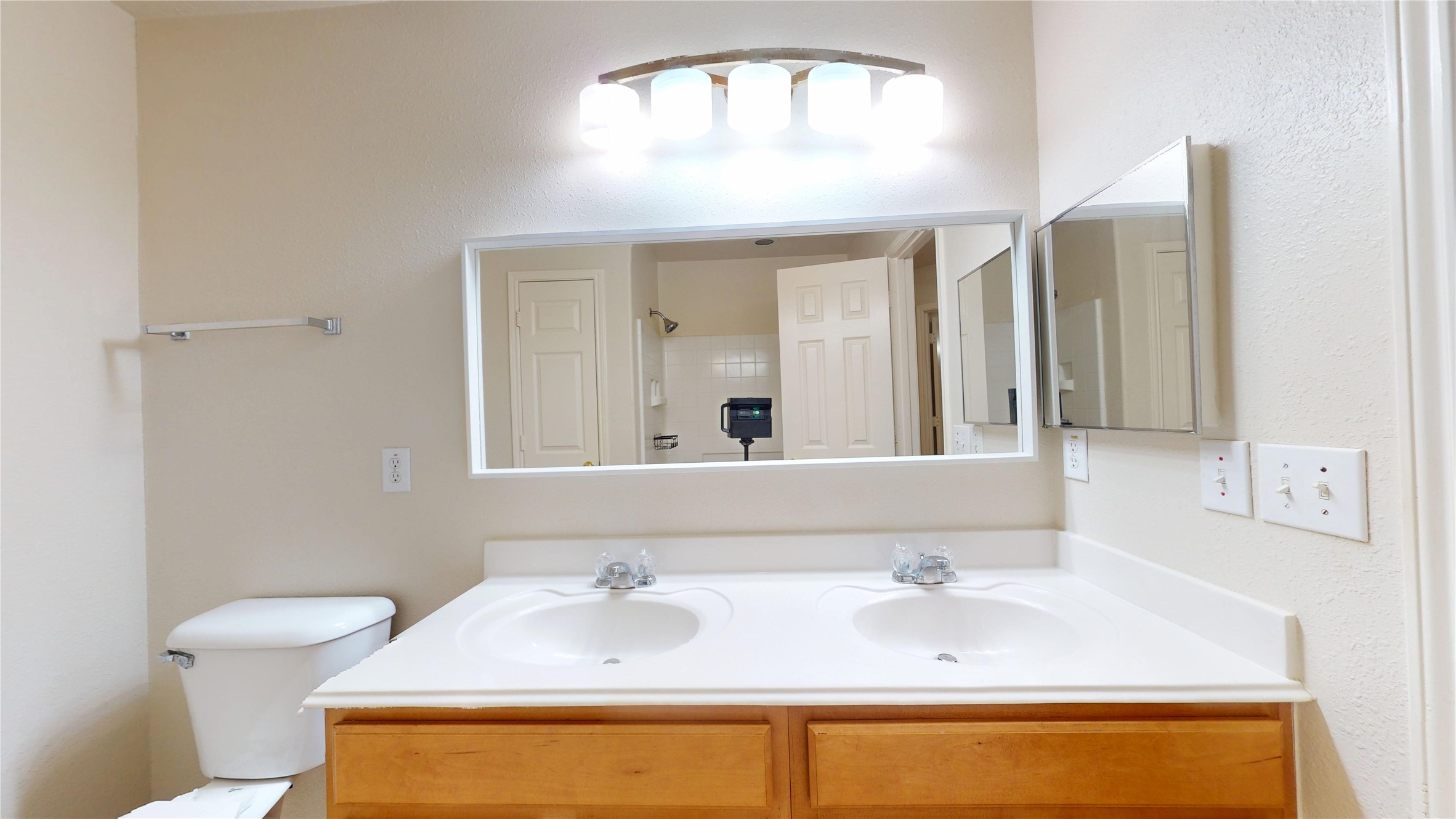 18226 Thicket Grove Road Property Photo 36