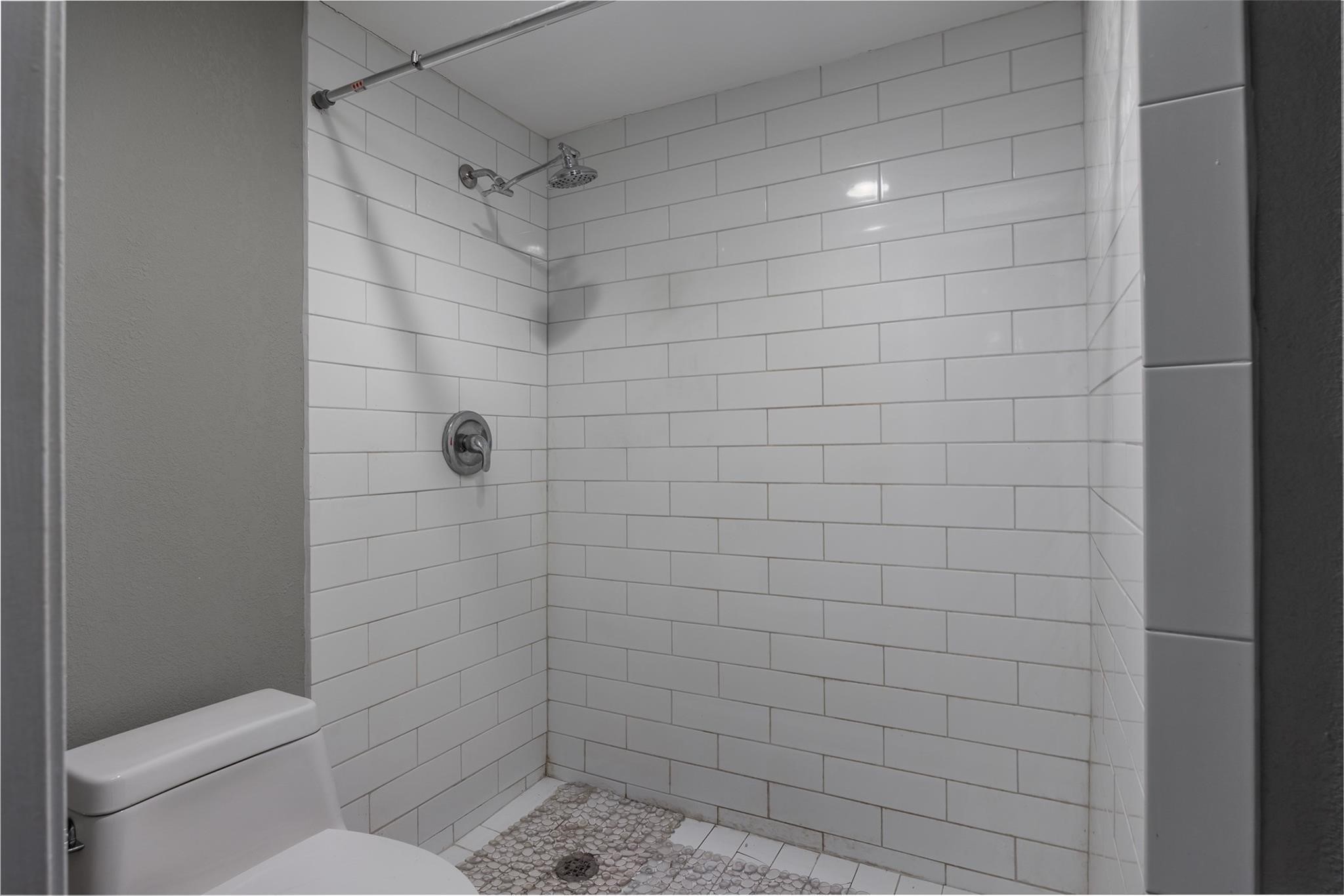10110 Forum West Drive 506 Property Photo 5