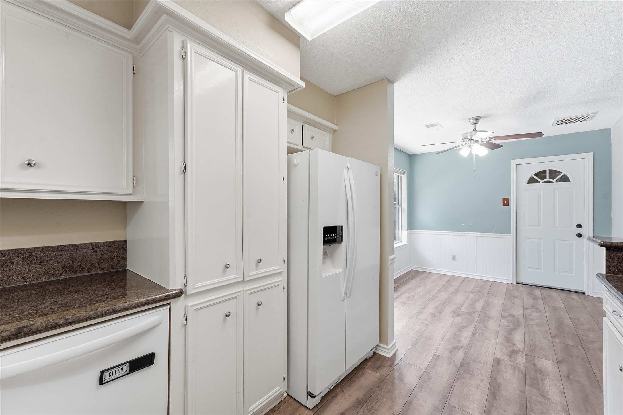 602 Briarclift Lane Property Photo 10