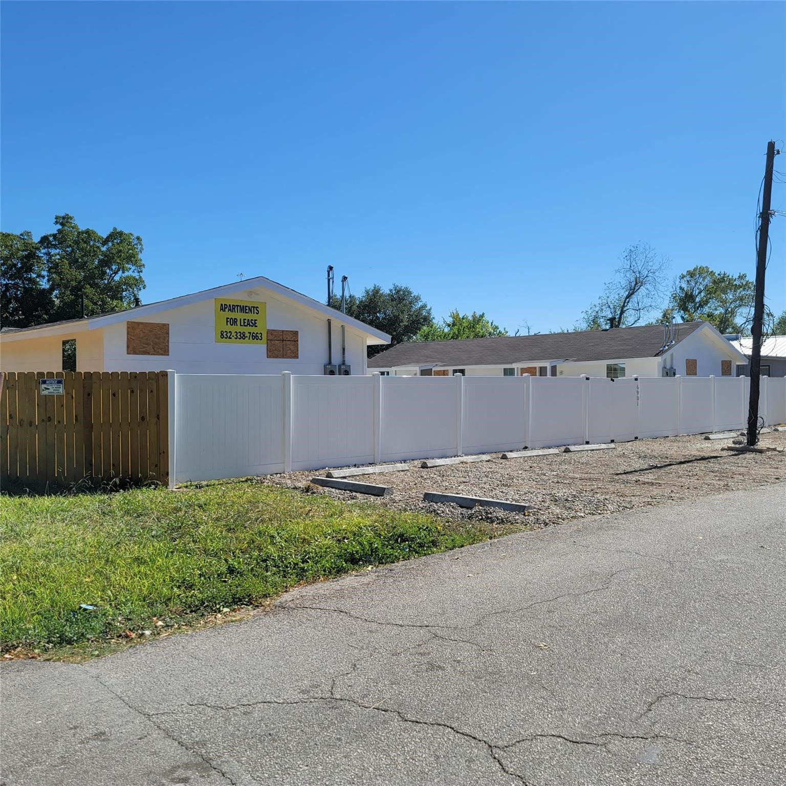 6901 Dumble Street 6 Property Photo 2