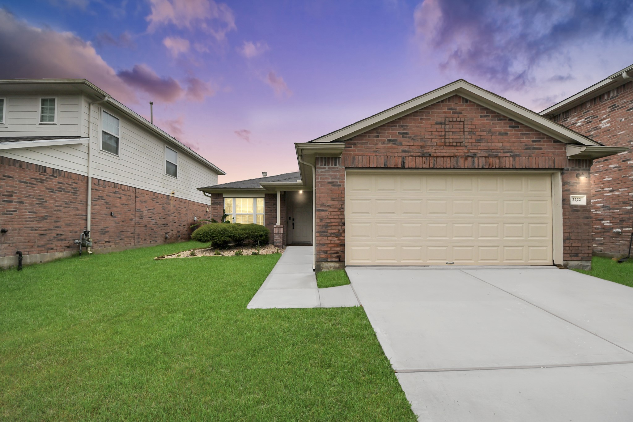 2222 Summit Meadow Drive Property Photo 1