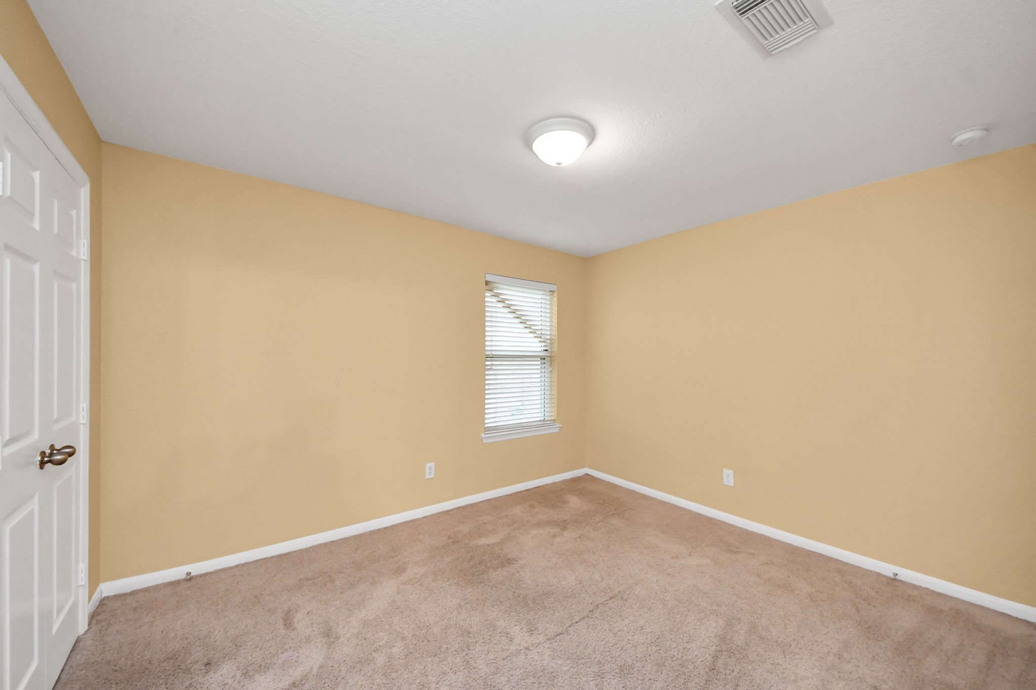 2222 Summit Meadow Drive Property Photo 10