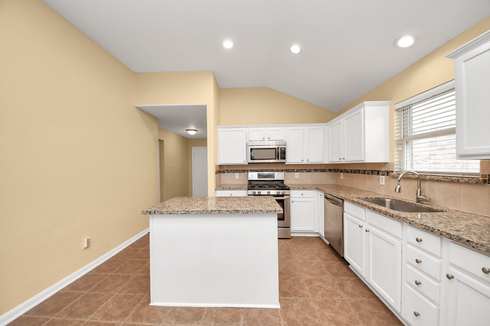 2222 Summit Meadow Drive Property Photo 17
