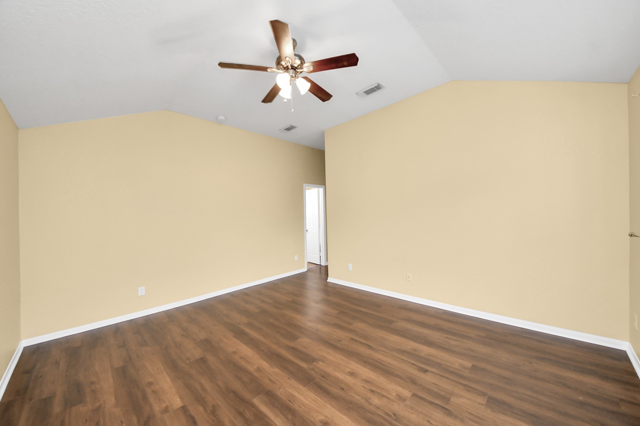 2222 Summit Meadow Drive Property Photo 24