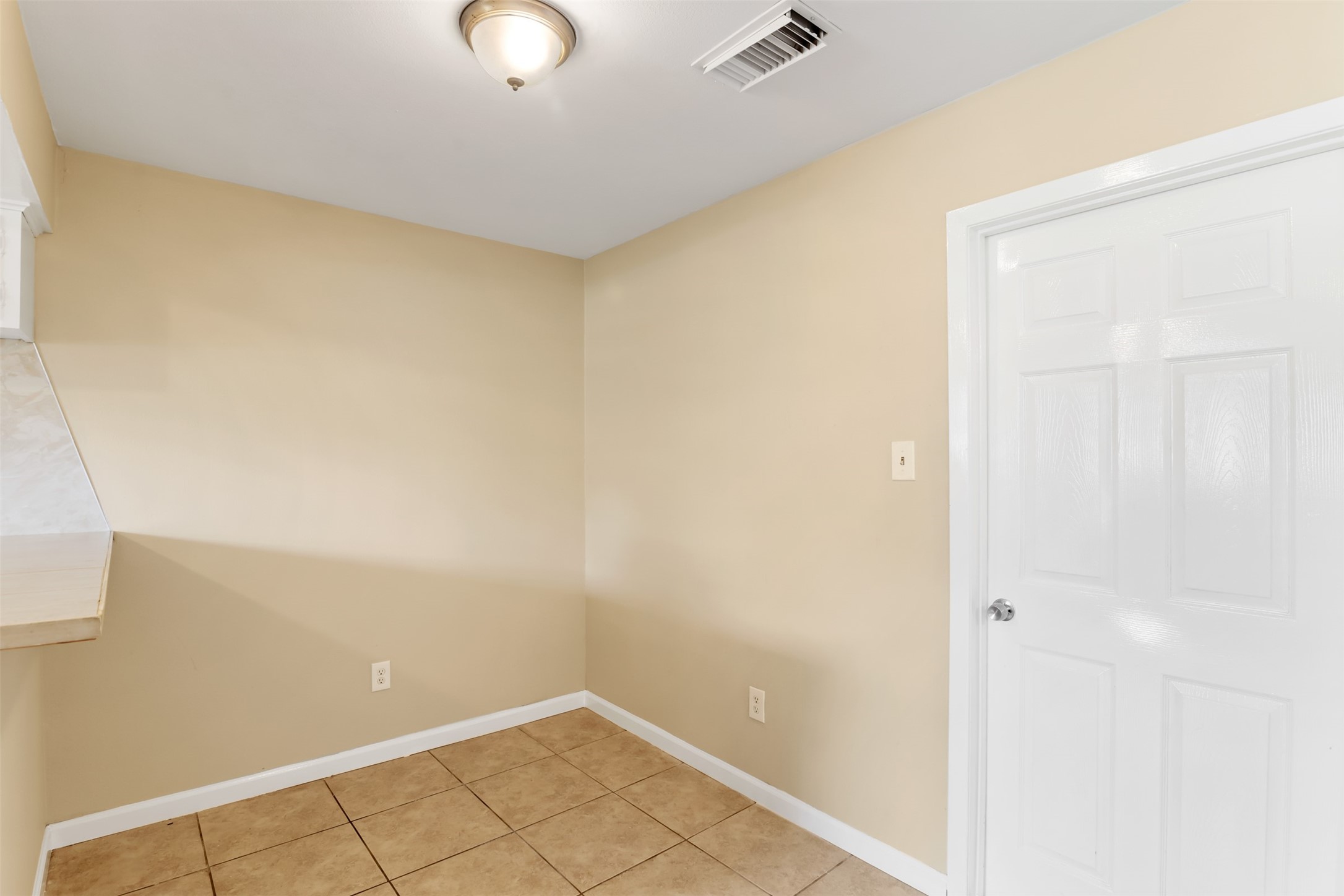 18108 Wild Oak Drive Property Photo 10