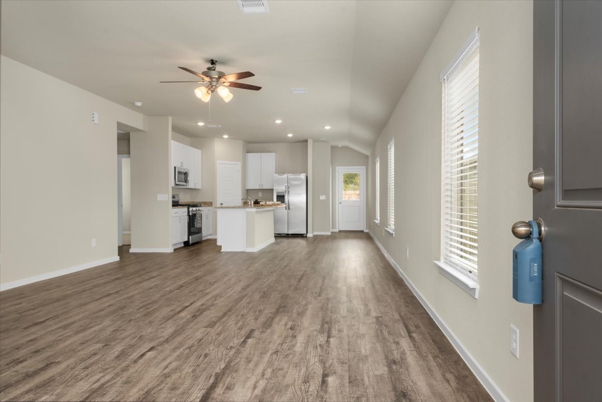 13591 Bay Springs Drive Property Photo 3