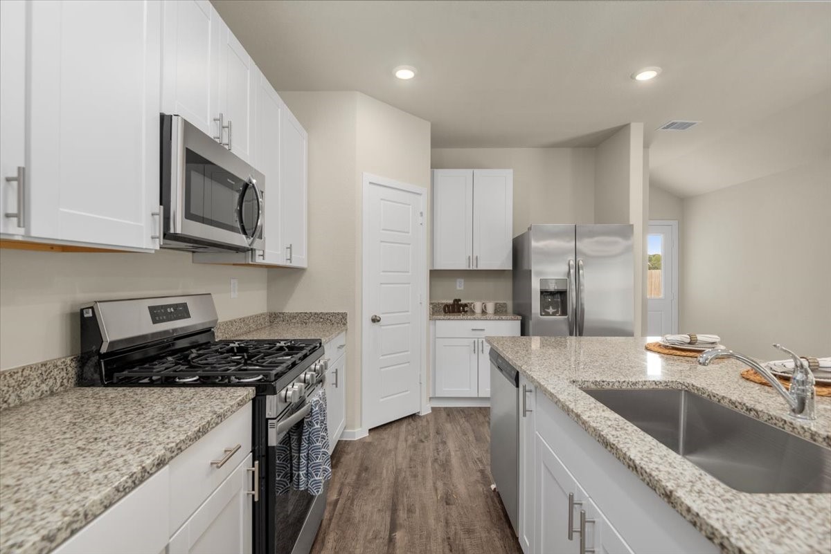 13591 Bay Springs Drive Property Photo 12
