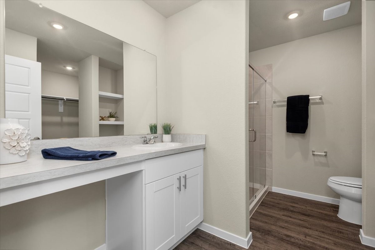 13591 Bay Springs Drive Property Photo 16