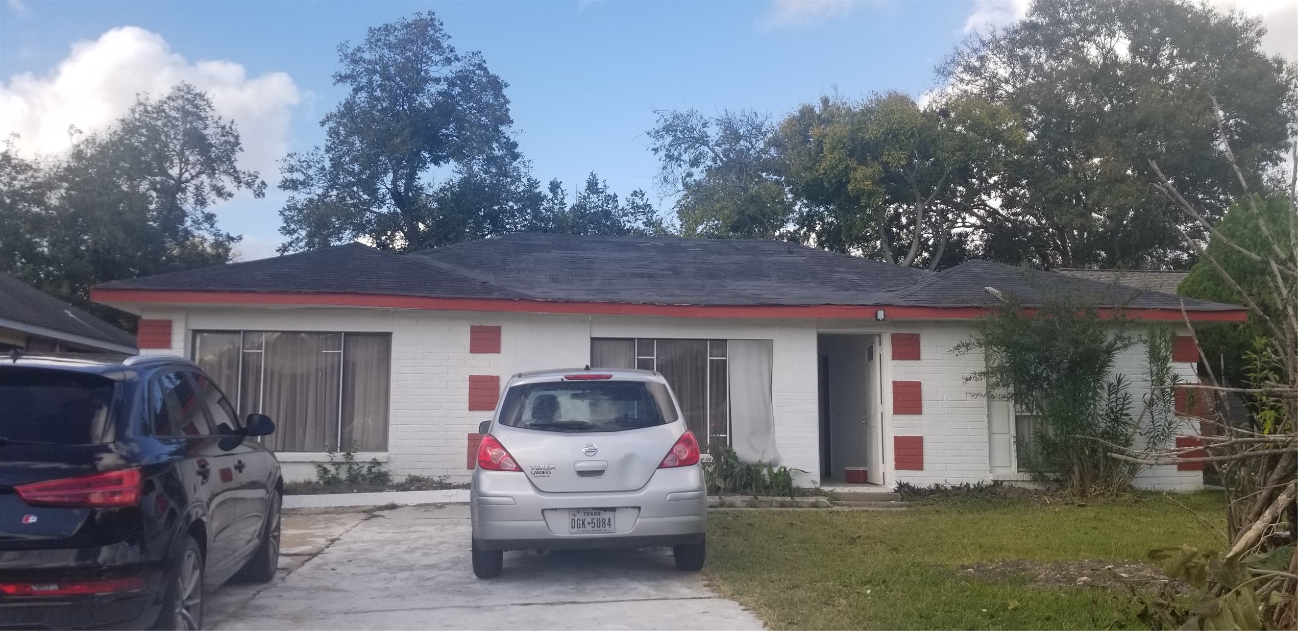 10734 Concho Street Property Photo 1