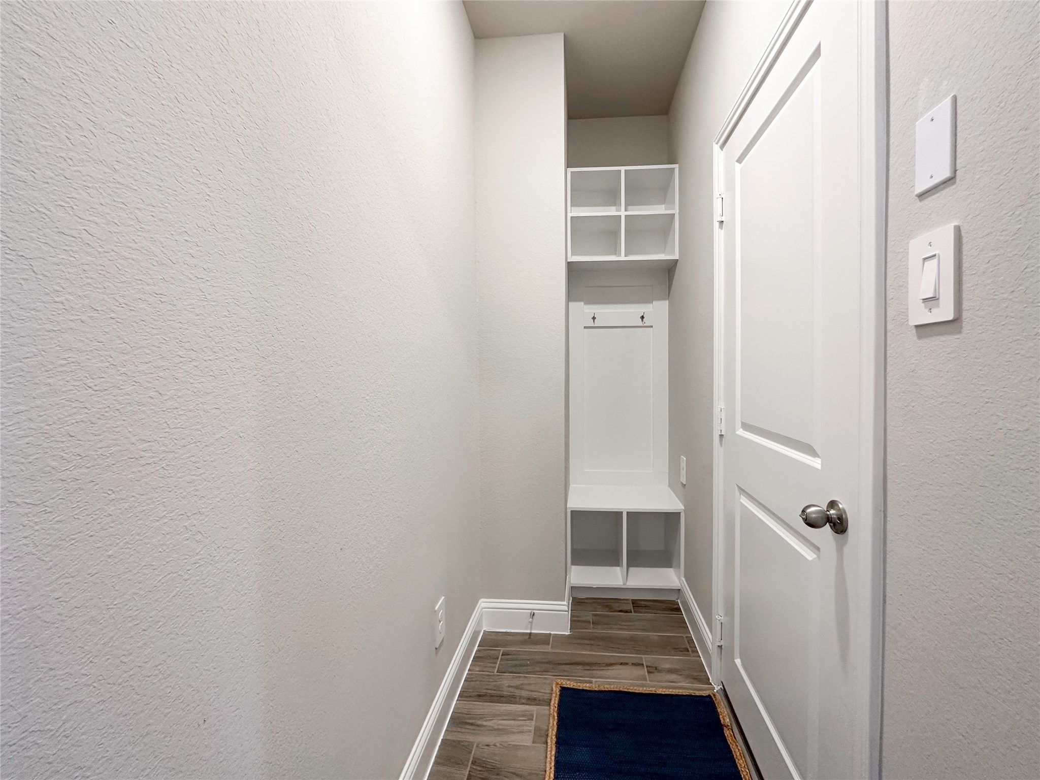 15960 Hayes Market Loop Property Photo 7