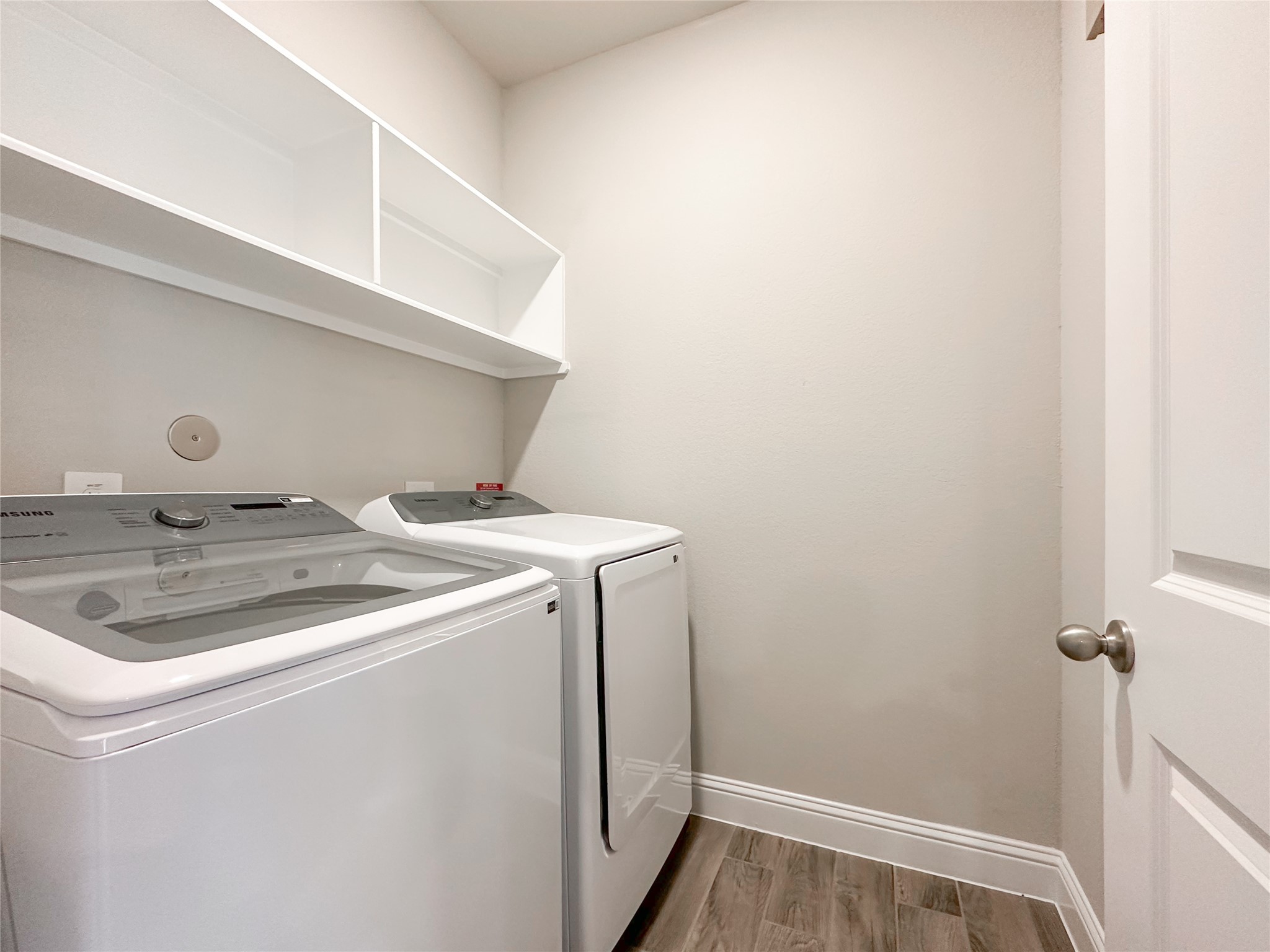 15960 Hayes Market Loop Property Photo 28