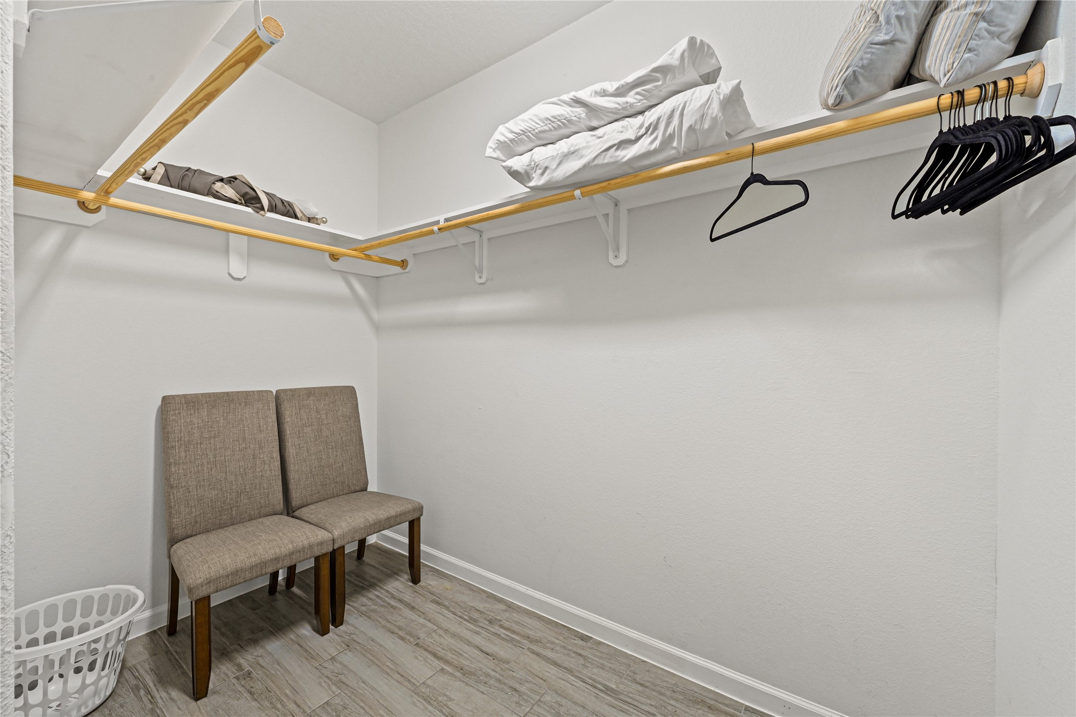 4420 Elmwood Street Property Photo 19