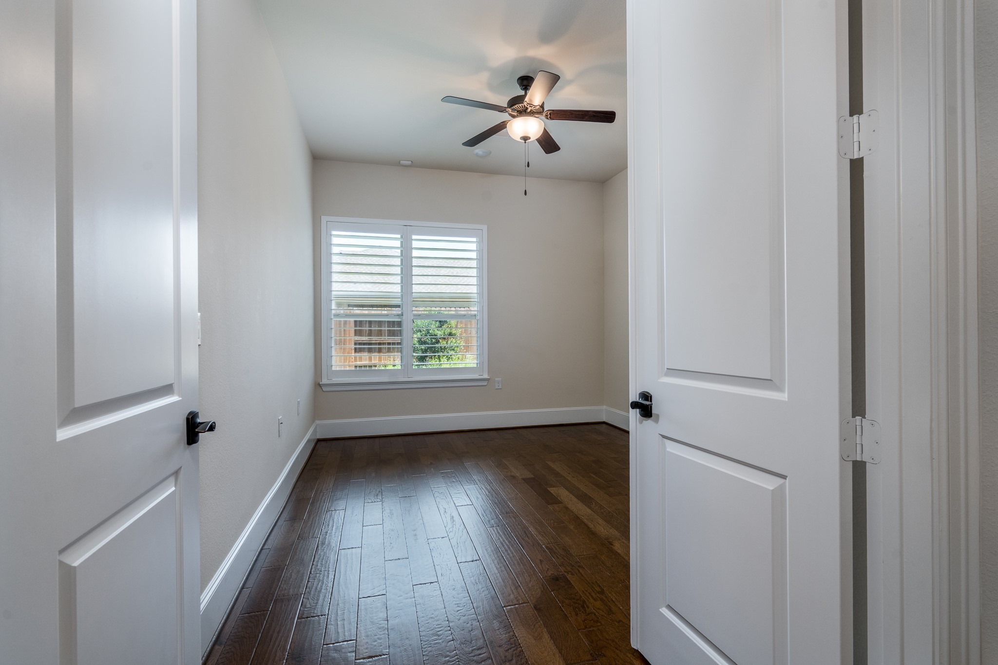 10726 Hilltop Harbor Way Property Photo 15