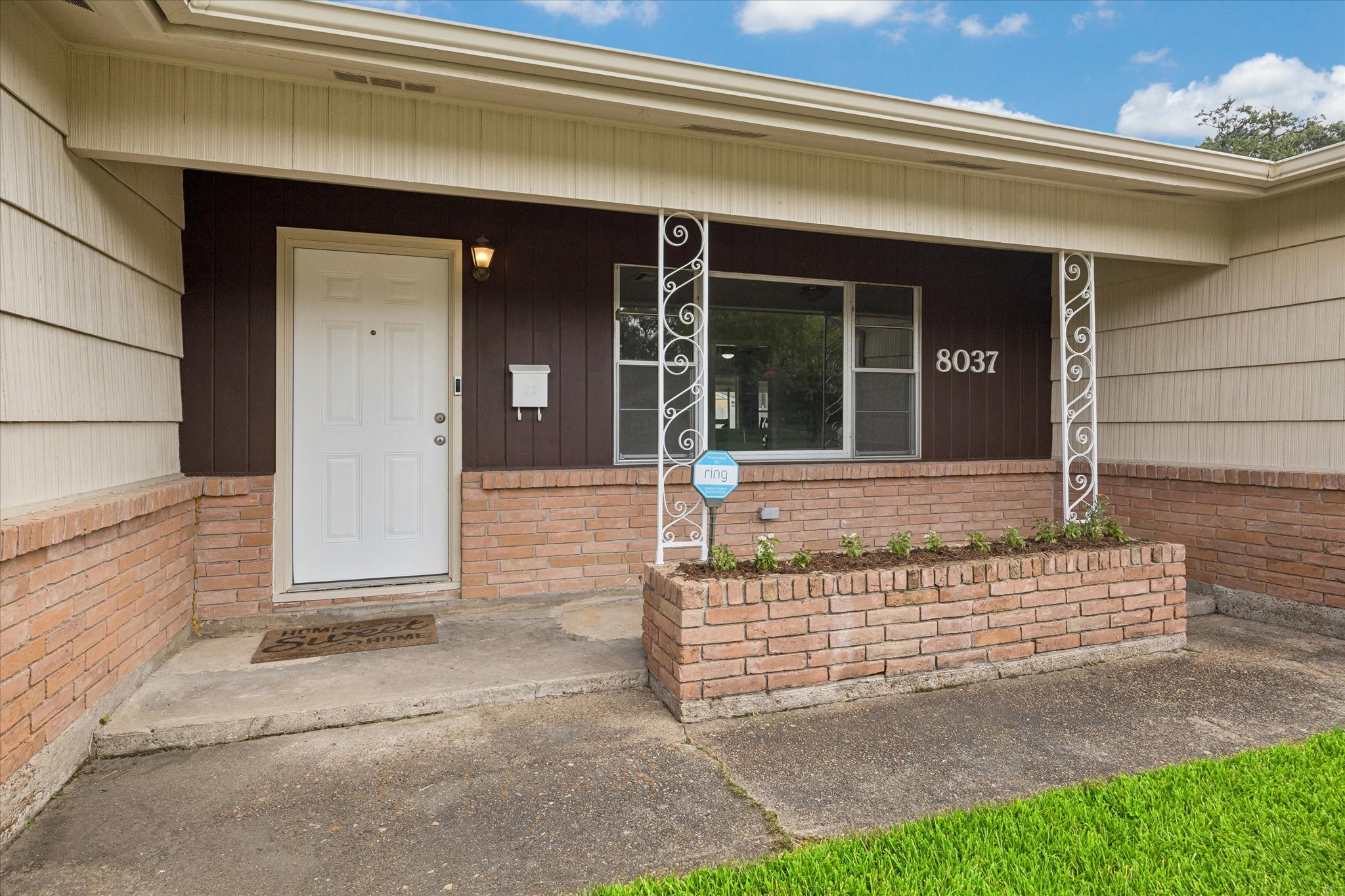 8037 Longridge Drive Property Photo 3