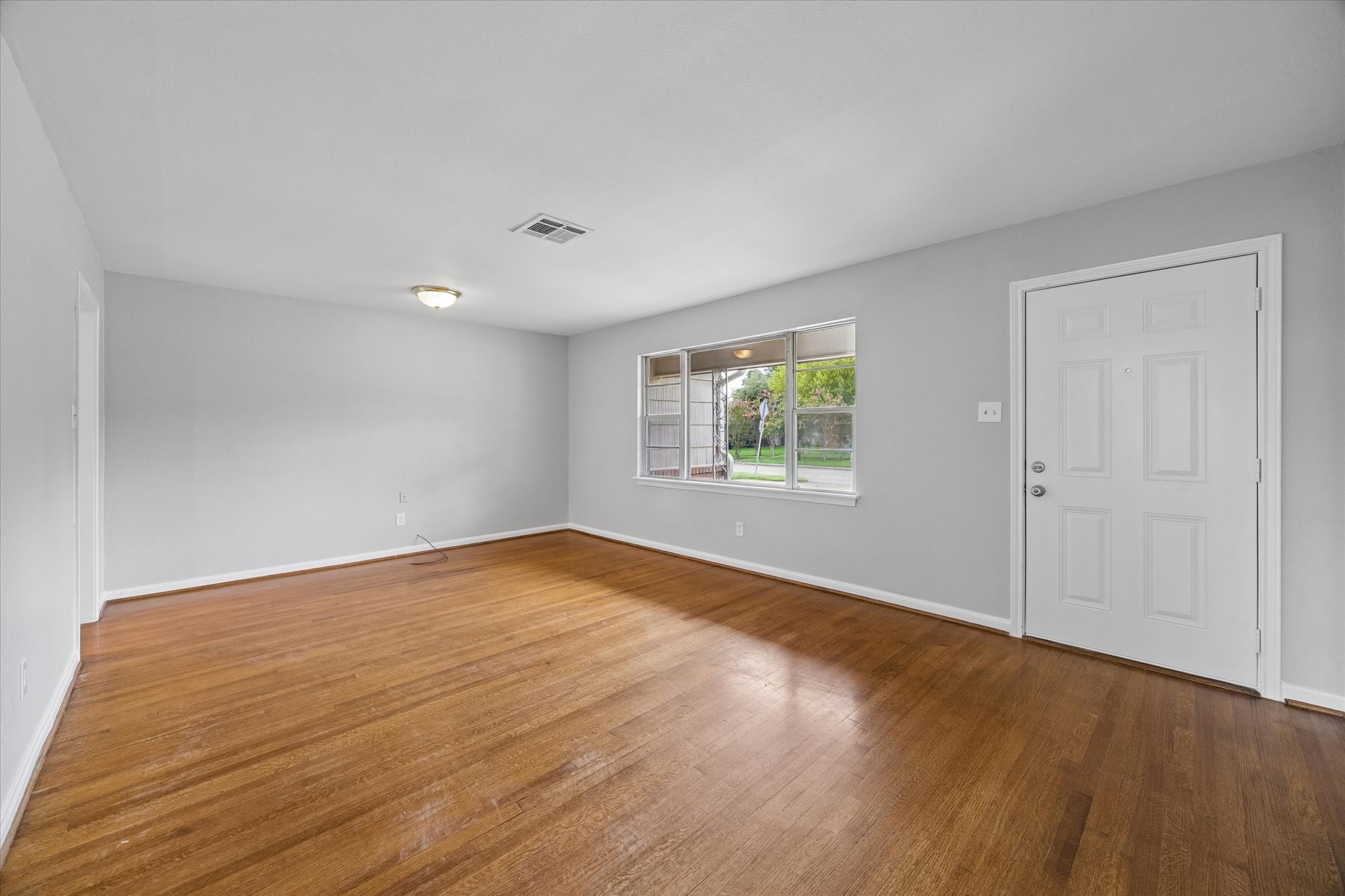 8037 Longridge Drive Property Photo 5