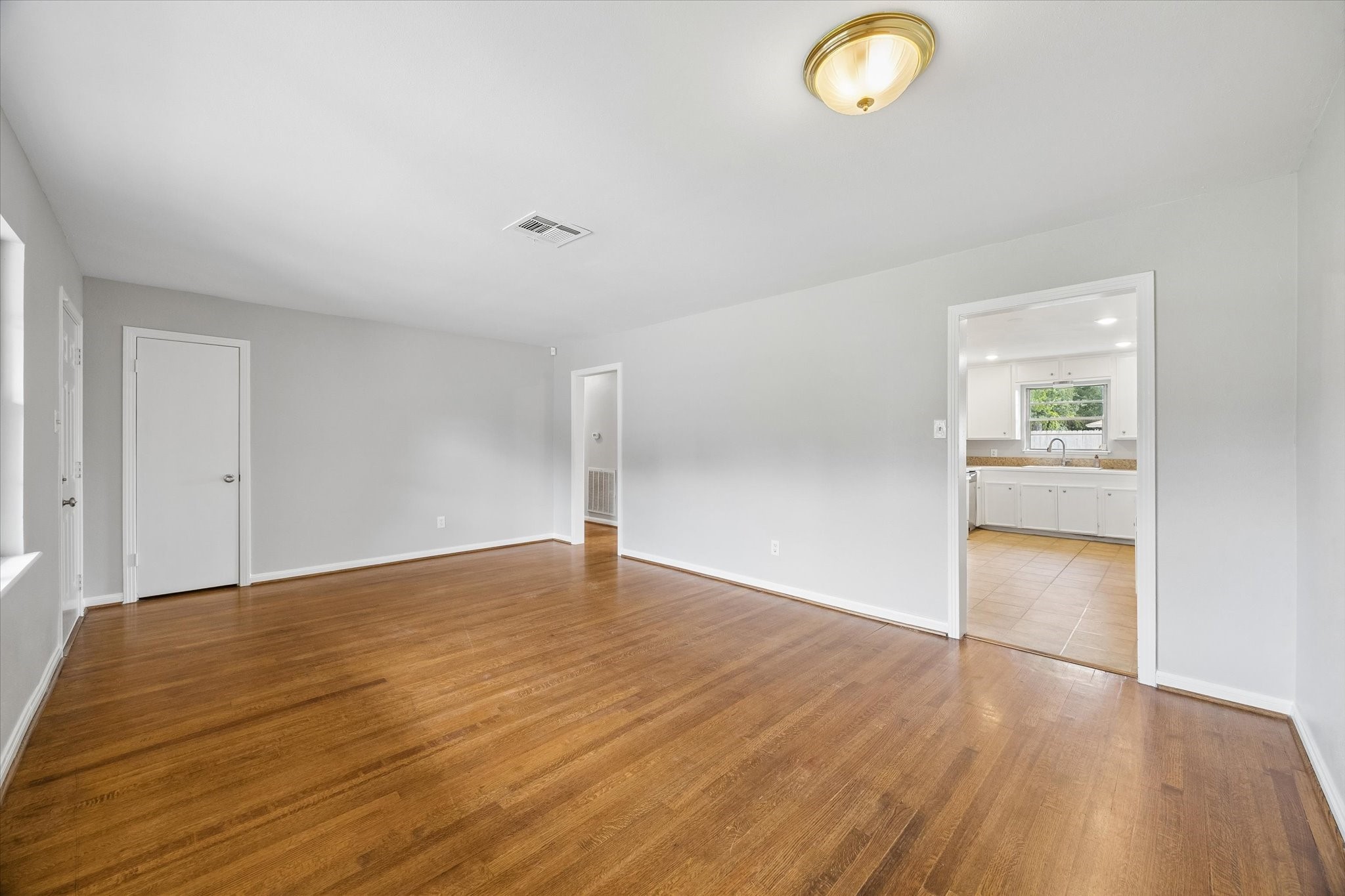 8037 Longridge Drive Property Photo 6
