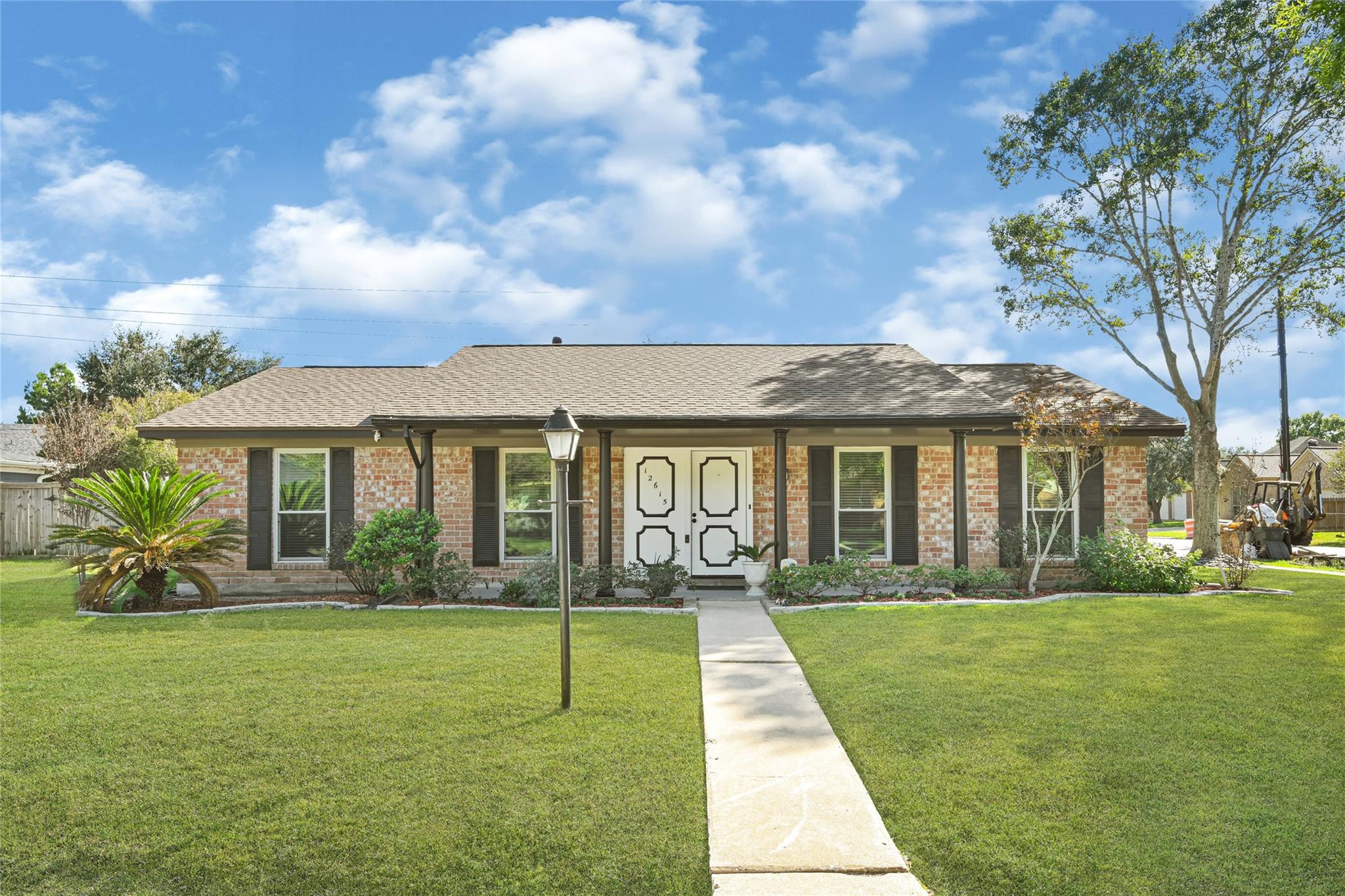12615 Foxburo Drive, Houston Tx 77065 Property Photo 1