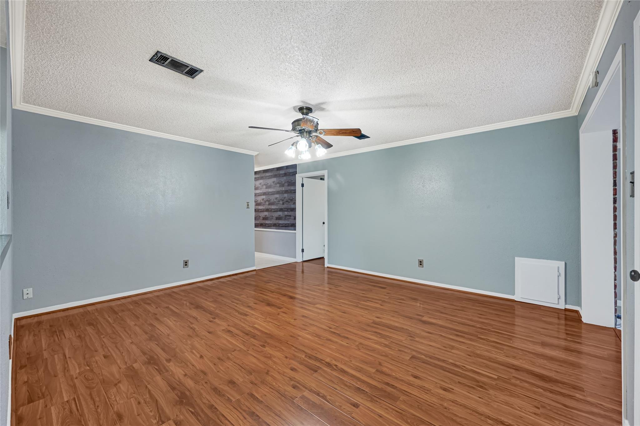 12615 Foxburo Drive, Houston Tx 77065 Property Photo 9