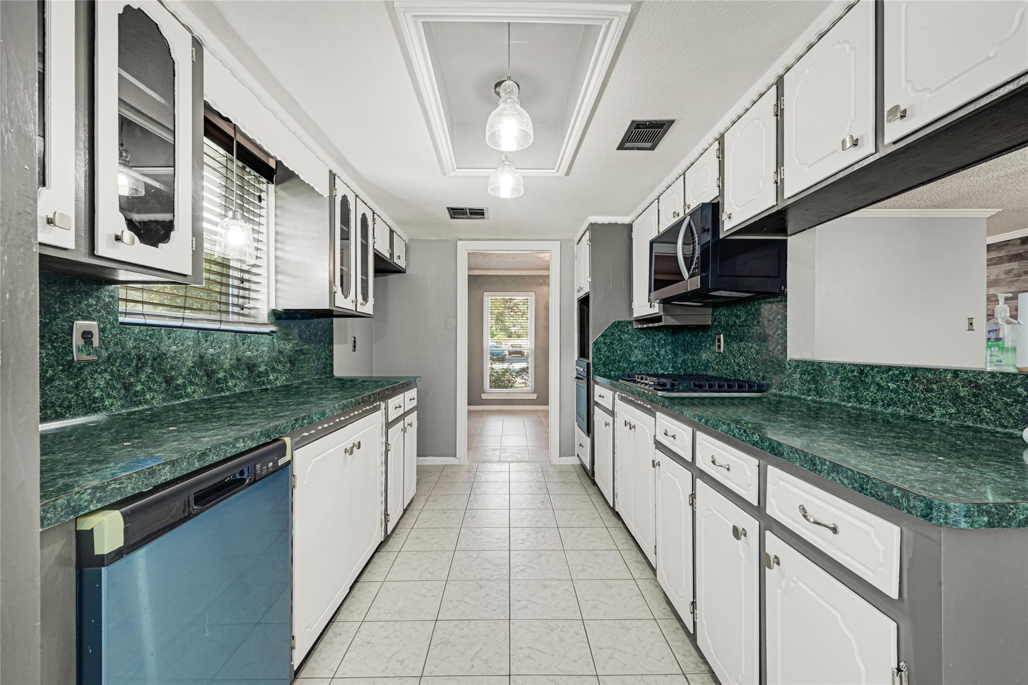 12615 Foxburo Drive, Houston Tx 77065 Property Photo 13