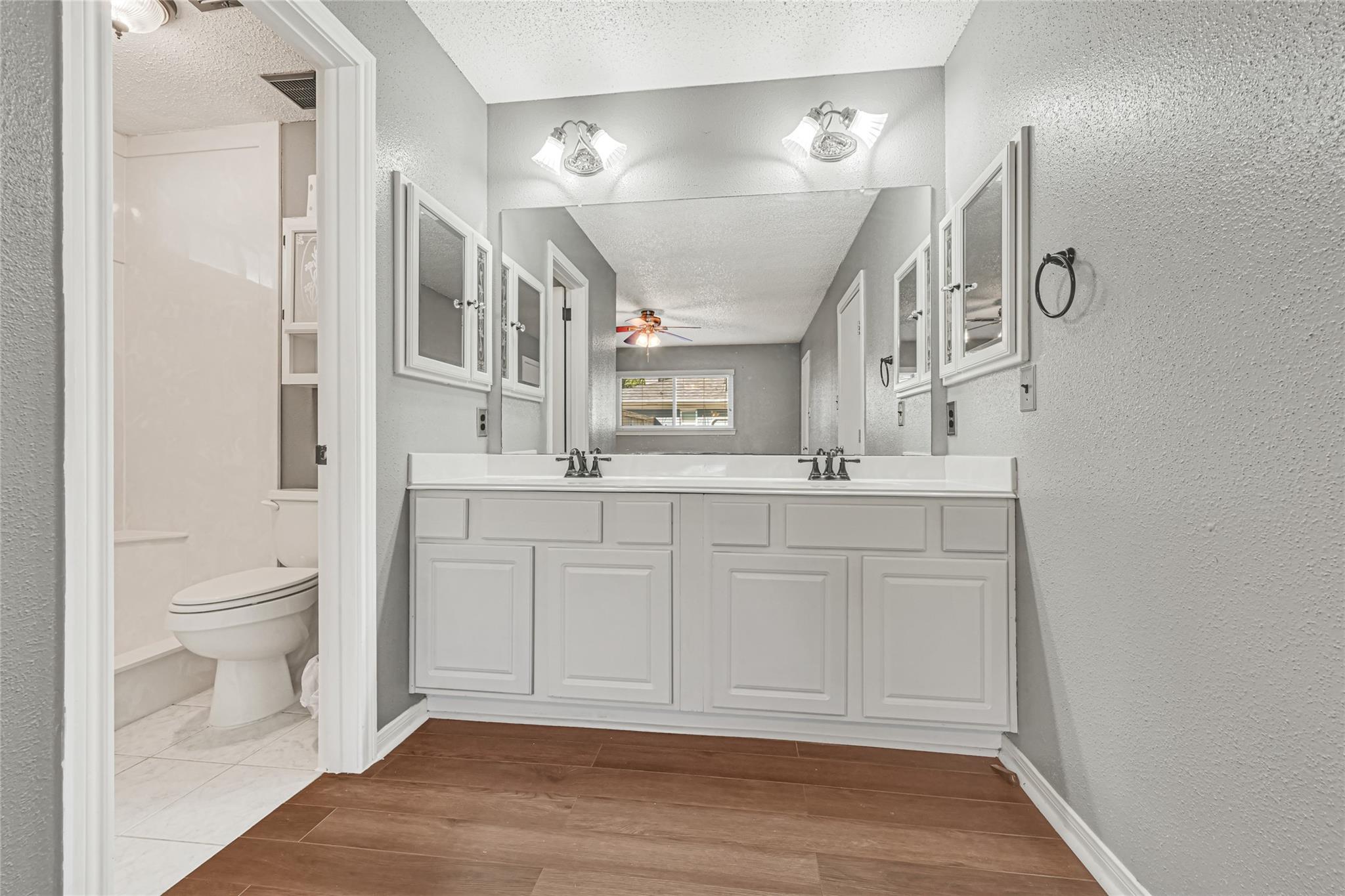 12615 Foxburo Drive, Houston Tx 77065 Property Photo 27