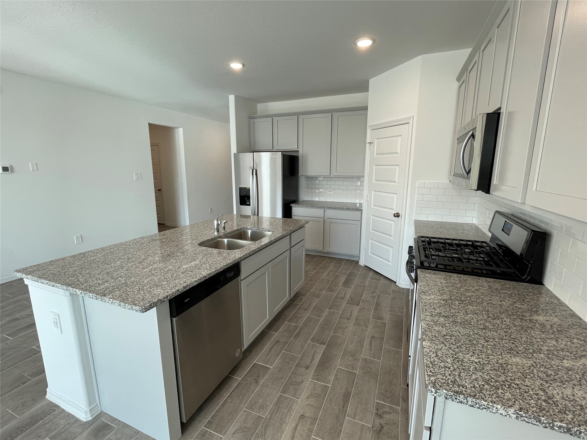 9669 Caney Trails Road Property Photo 10
