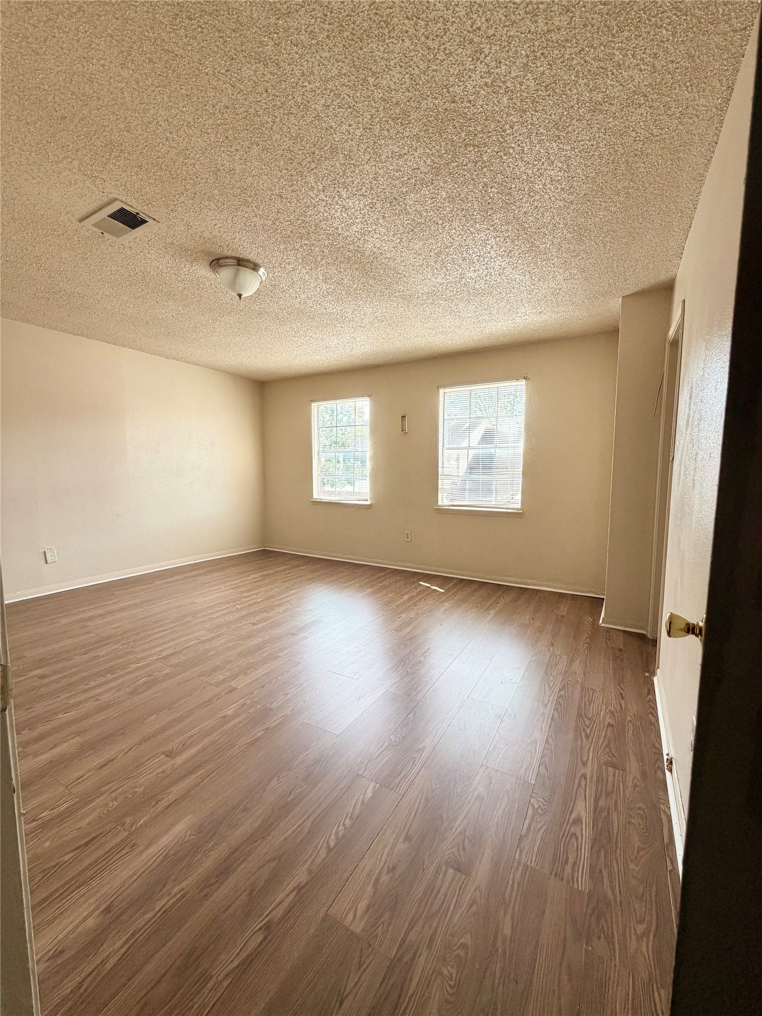 7700 Creekbend Drive 1 Property Photo 13