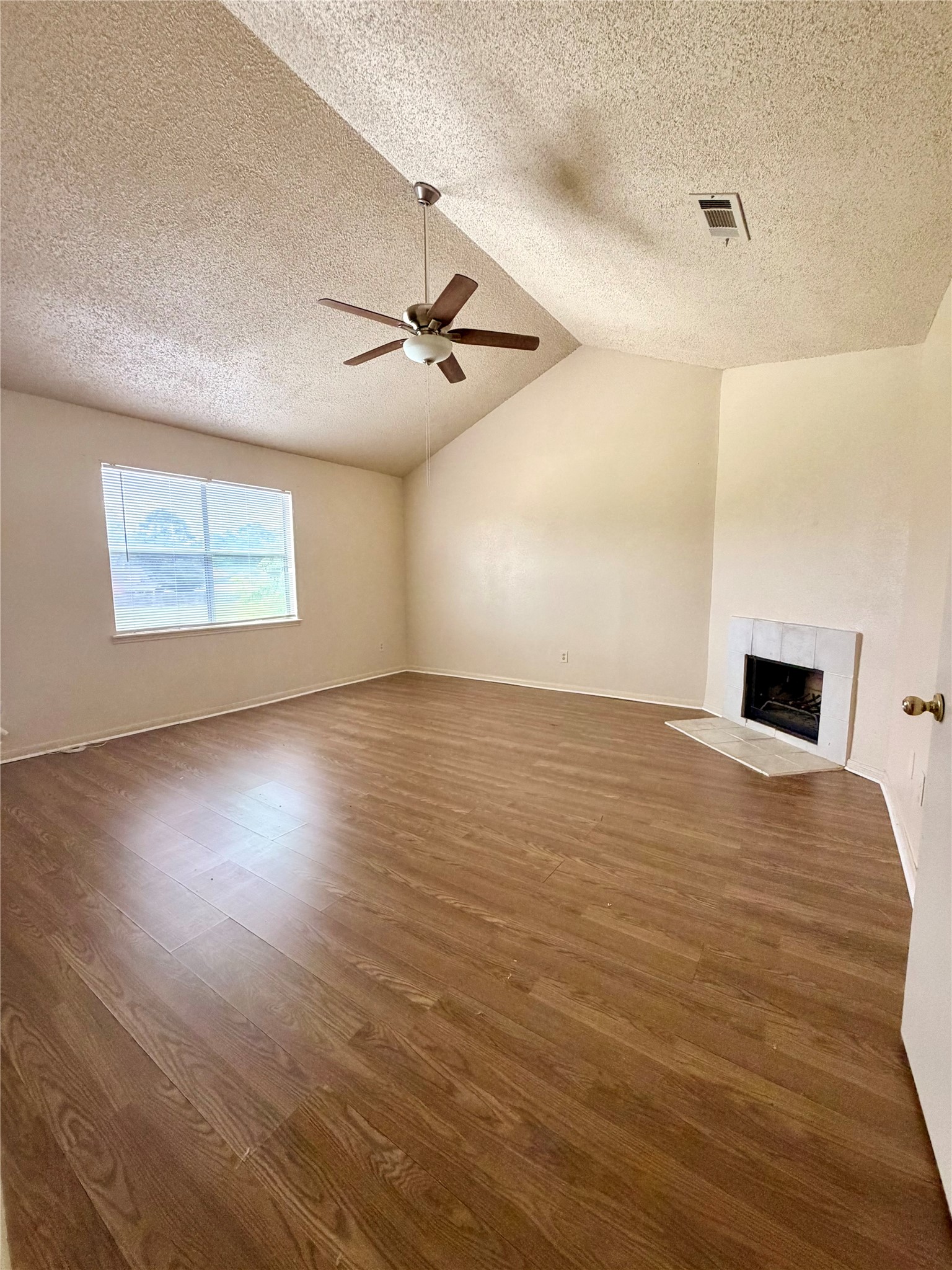 7700 Creekbend Drive 1 Property Photo 17