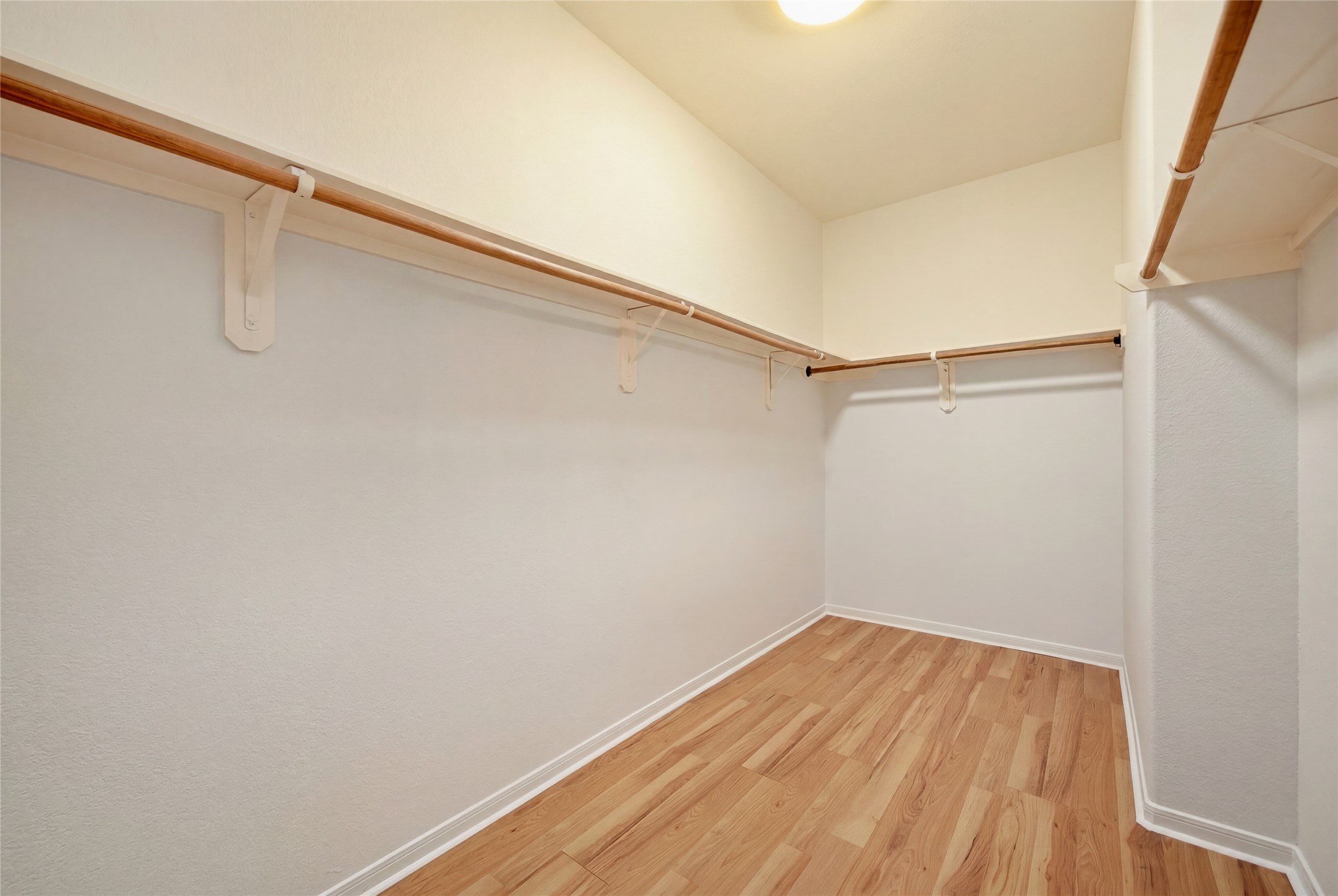 2722 Indigo Stone Lane Property Photo 17