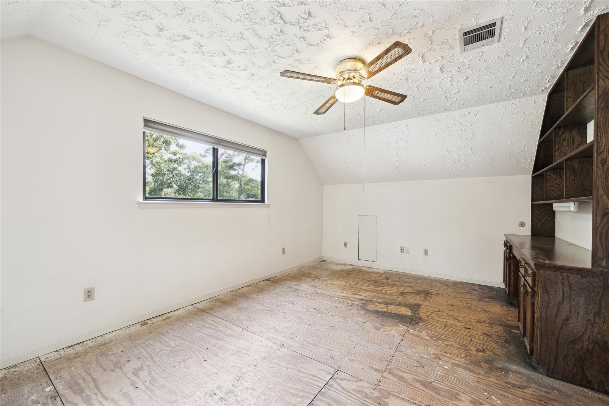 16810 Methil Drive Property Photo 19