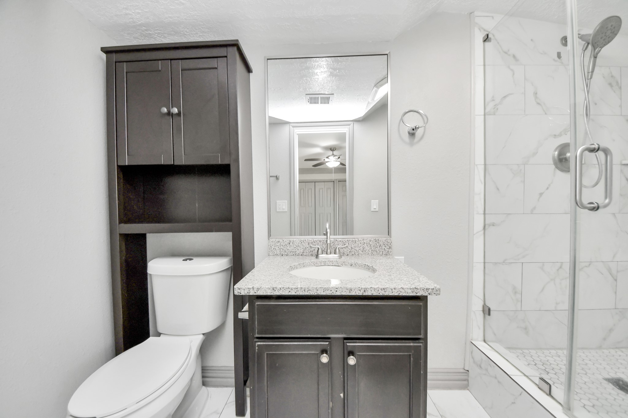 4503 Hollybrook Lane Property Photo 33