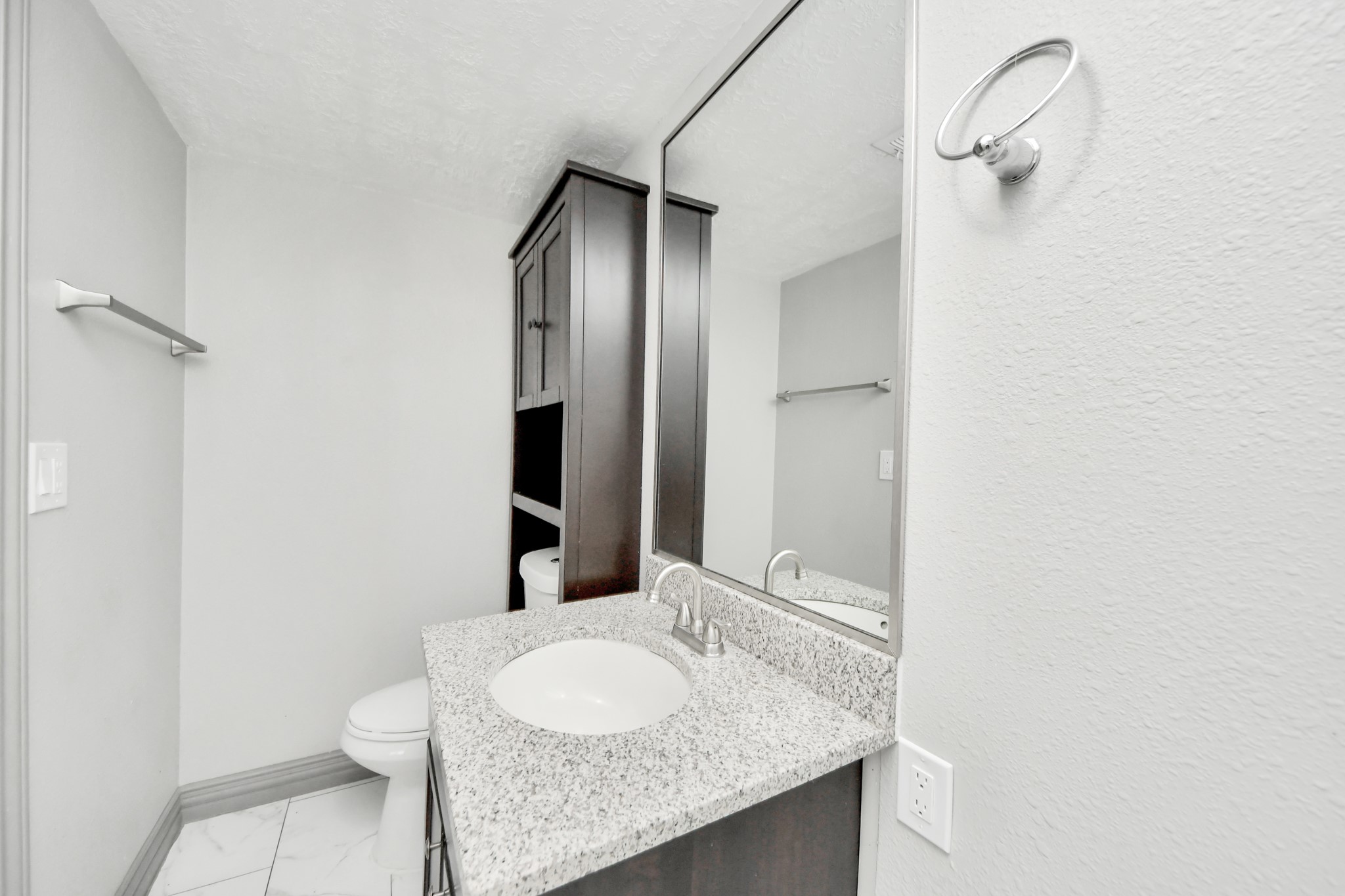 4503 Hollybrook Lane Property Photo 36